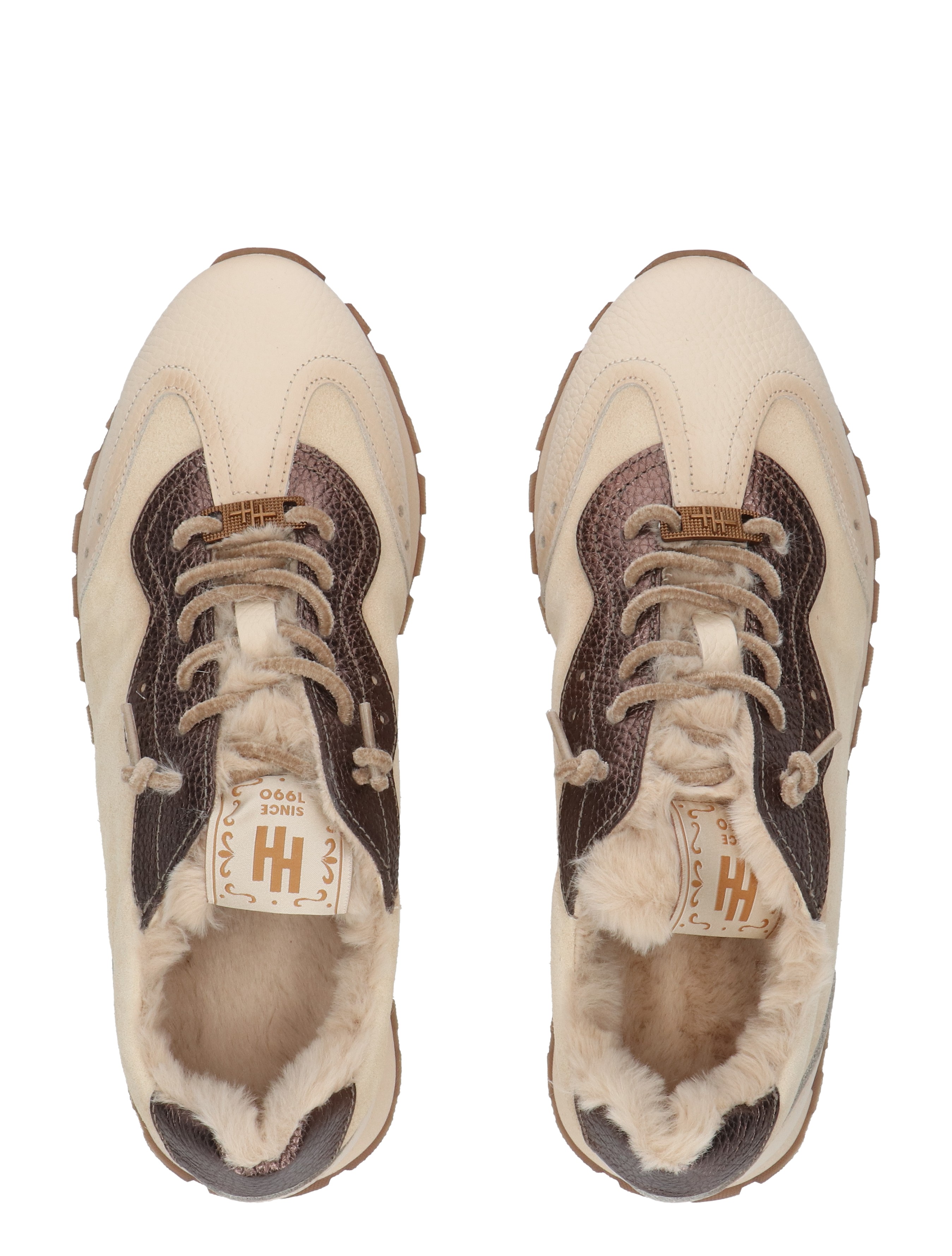 winter boots, shearling, treaded sole, beige, brown detail
