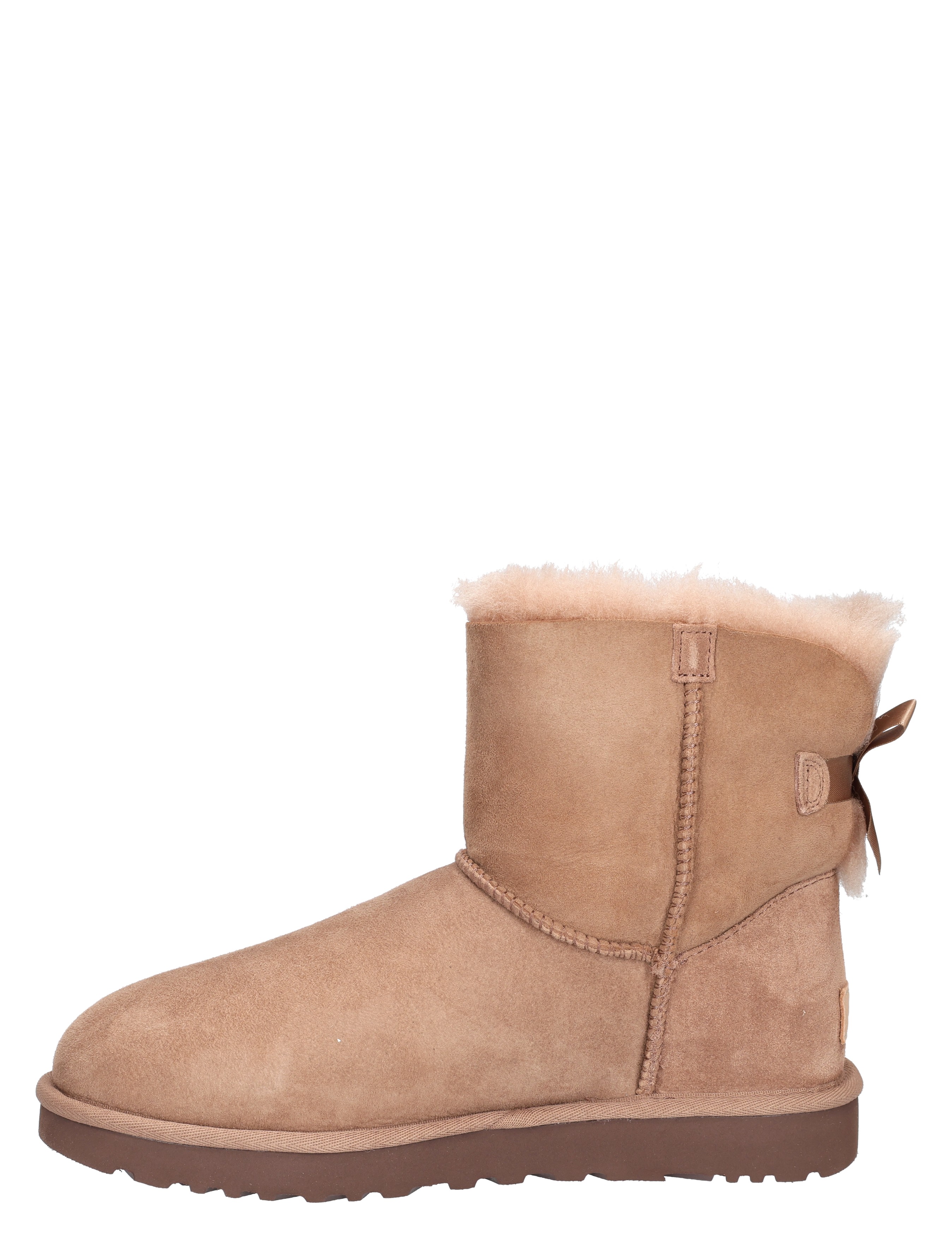 UGG - Mini Bailey Bow II Rocky Oak - Dames - Boots - Enkellaarsjes - 48123_22_2