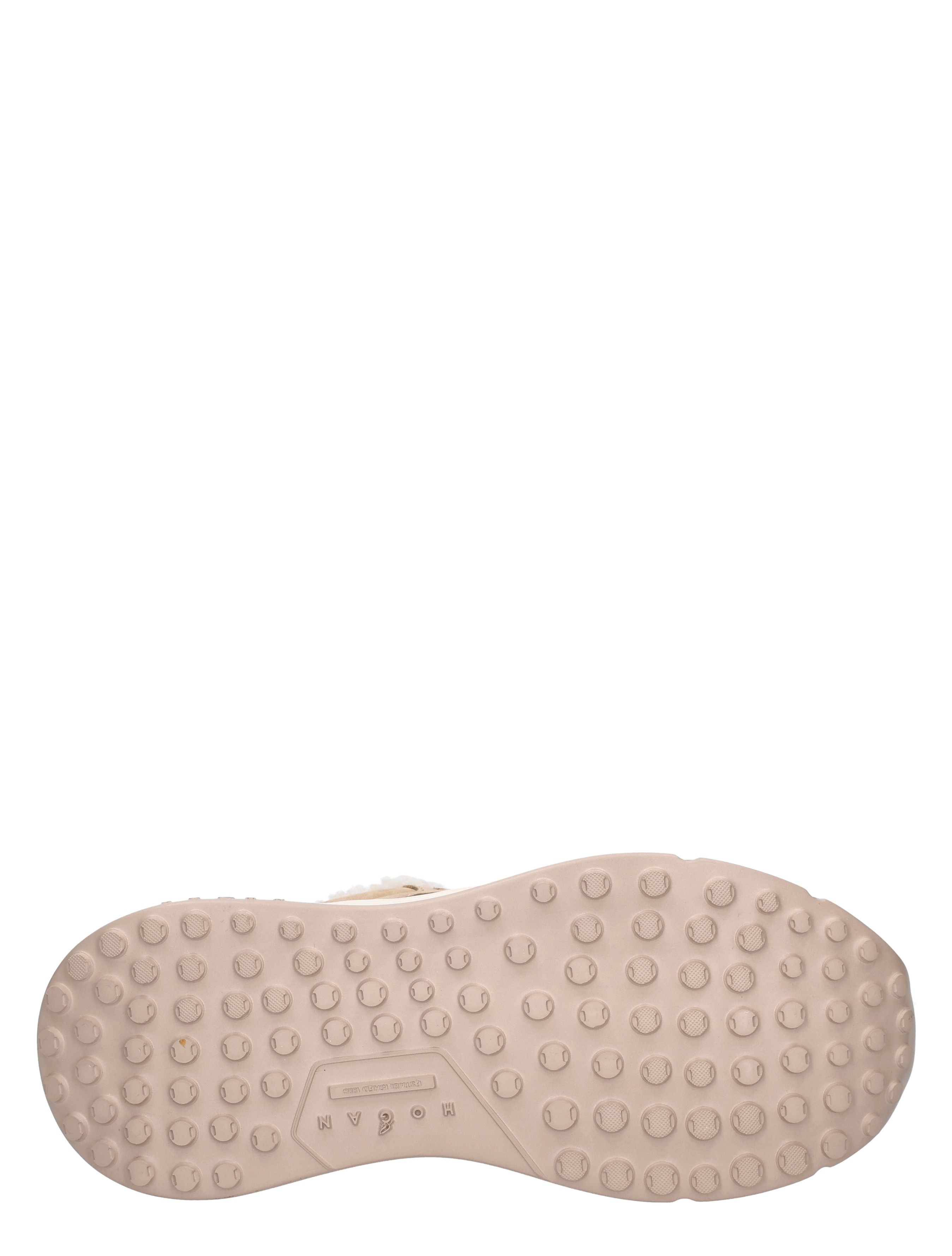 sneaker, rubberenzool, liggeck, wafelzool, plush-sneaker