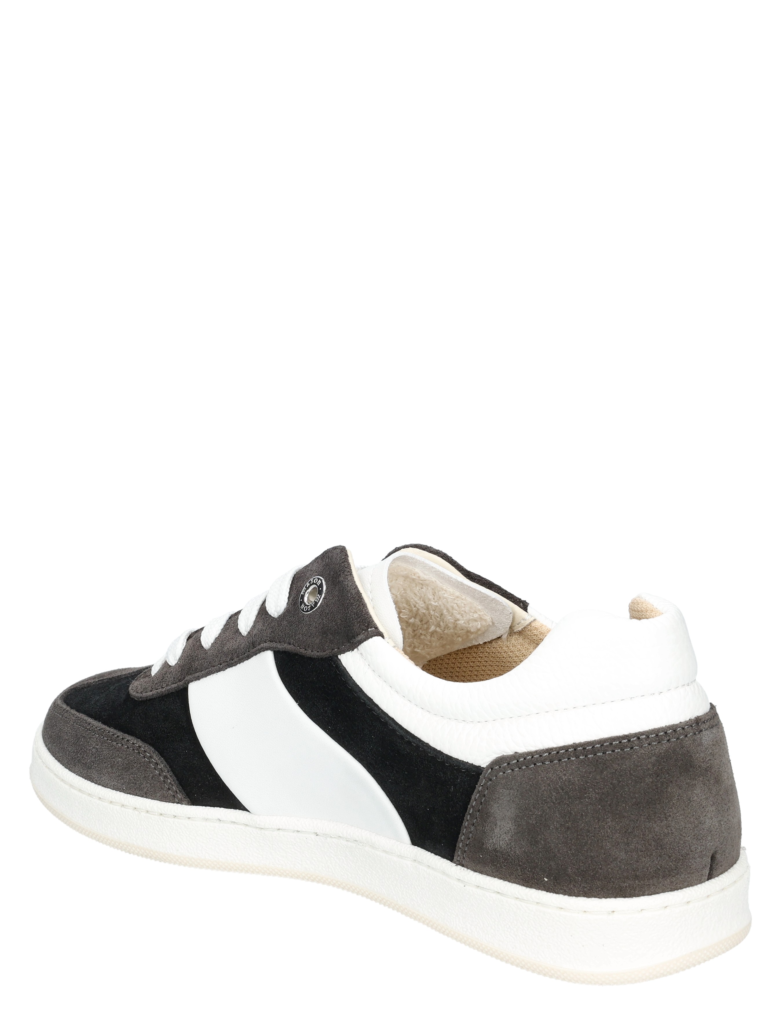 sneaker, casual schoen, grijs wit, suède, luxe?