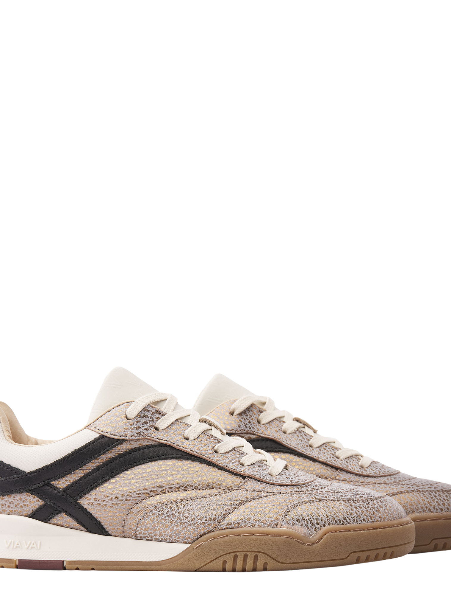 sneakers, mesh, neutral, gum sole, laces