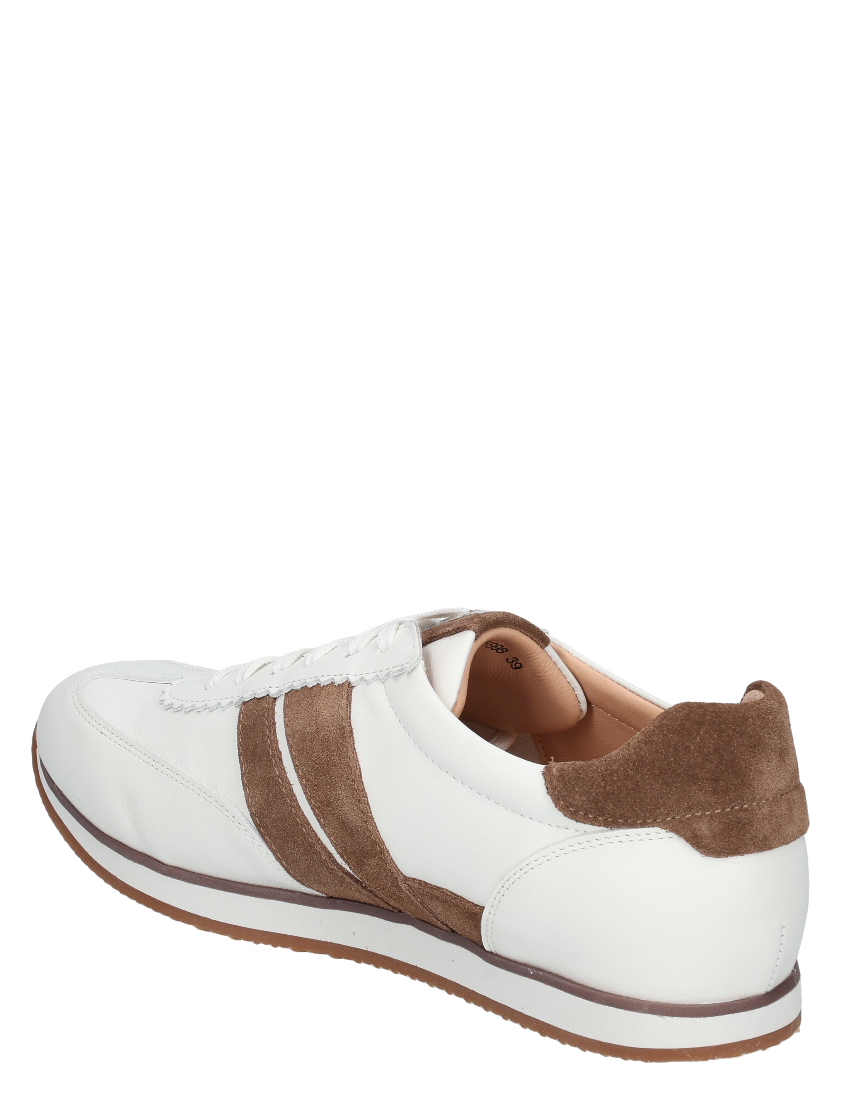 sneaker, witte schoen, bruine suede, veter sneaker, luxe zool