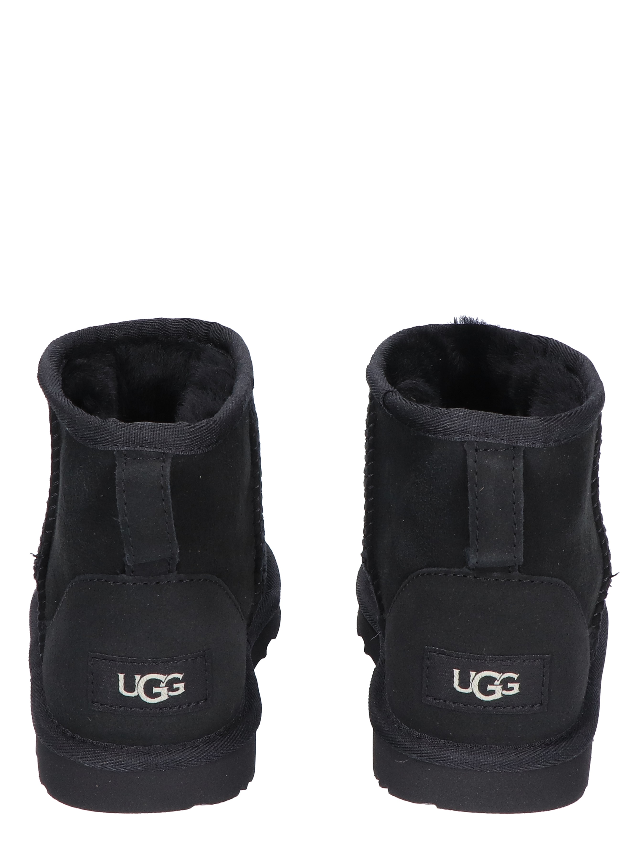 UGG - Kids Classic Mini II Black - Meisjes - Jongens - Boots - Enkellaarsjes - Boots - Enkellaarsjes - 42216_11_6