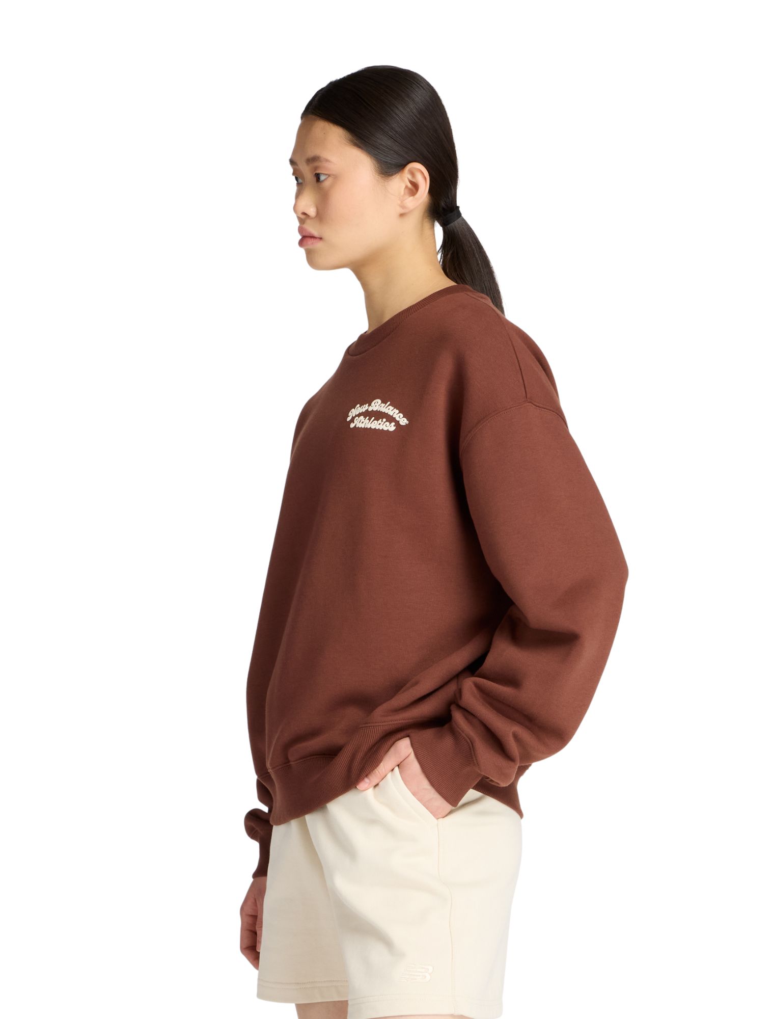 New Balance - Fleece Crew WT53516 Rich Oak - Dames - Truien en Sweaters - 48018_22_3