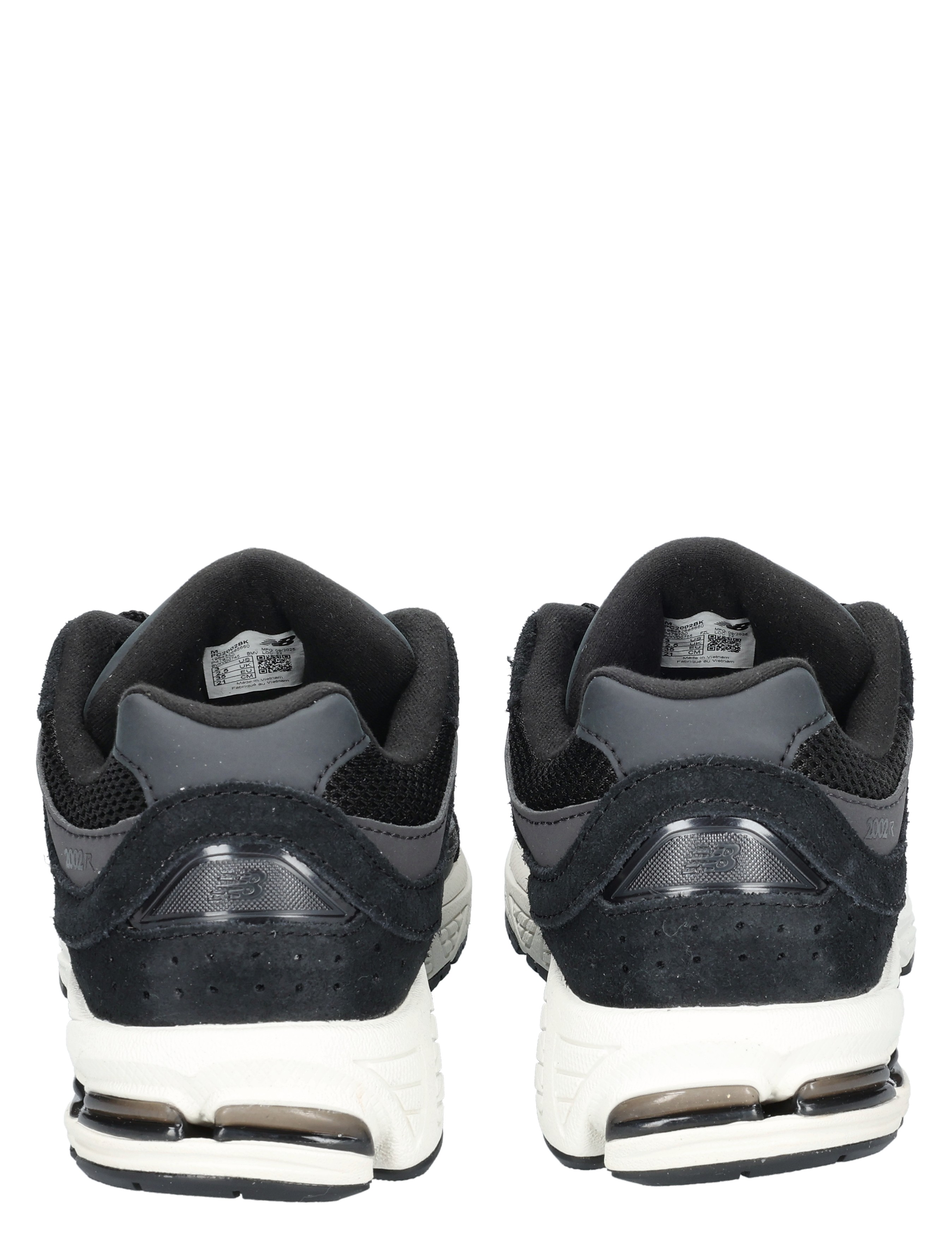 New Balance - 2002 Kids PC-GC2002BK Black Phantom - Sneakers - Lage Sneakers - Jongens - 49640_11_6