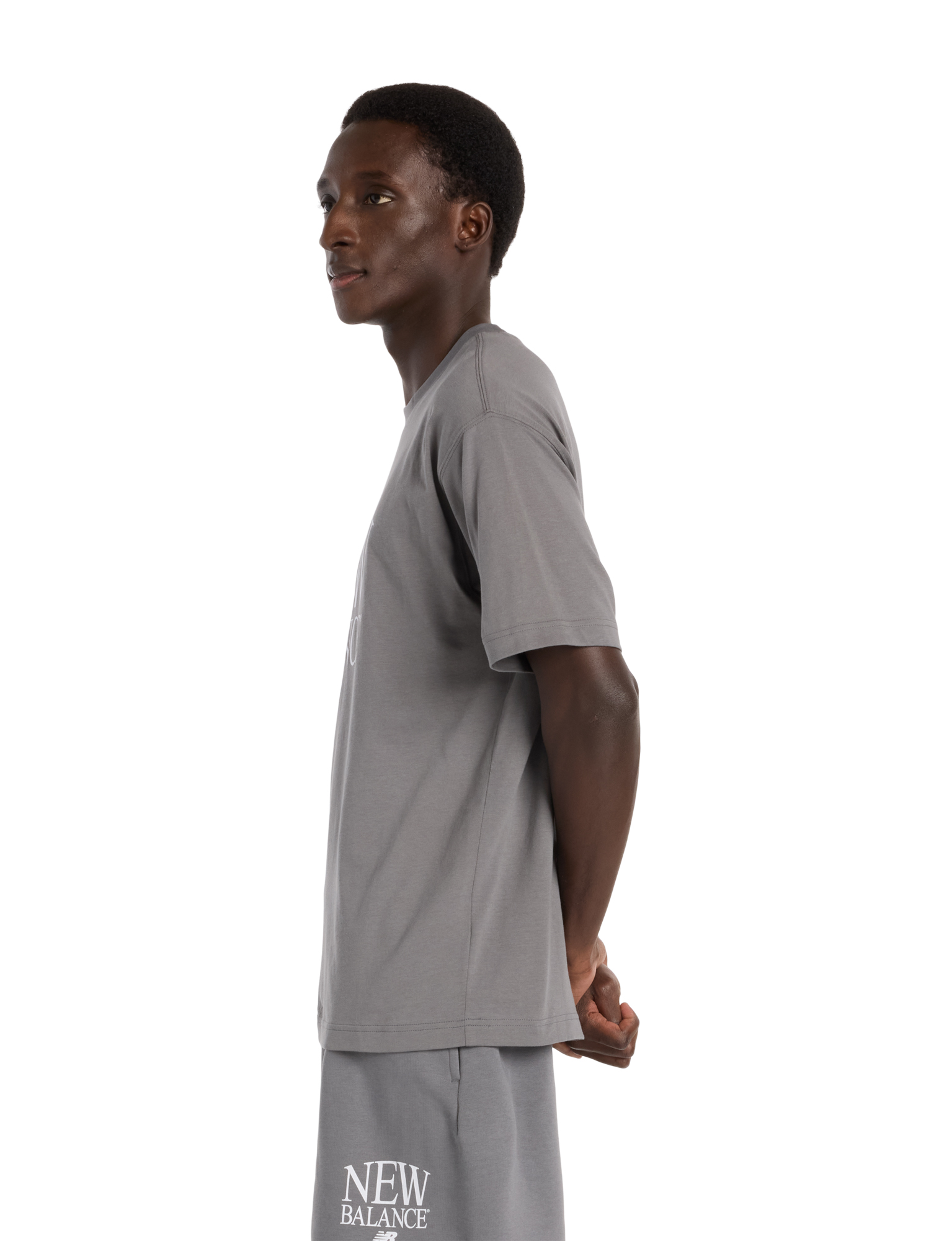 New Balance - Reimagined Graphic T-Shirt Men Grey - Heren - T-Shirts & Polos - 49632_99_2