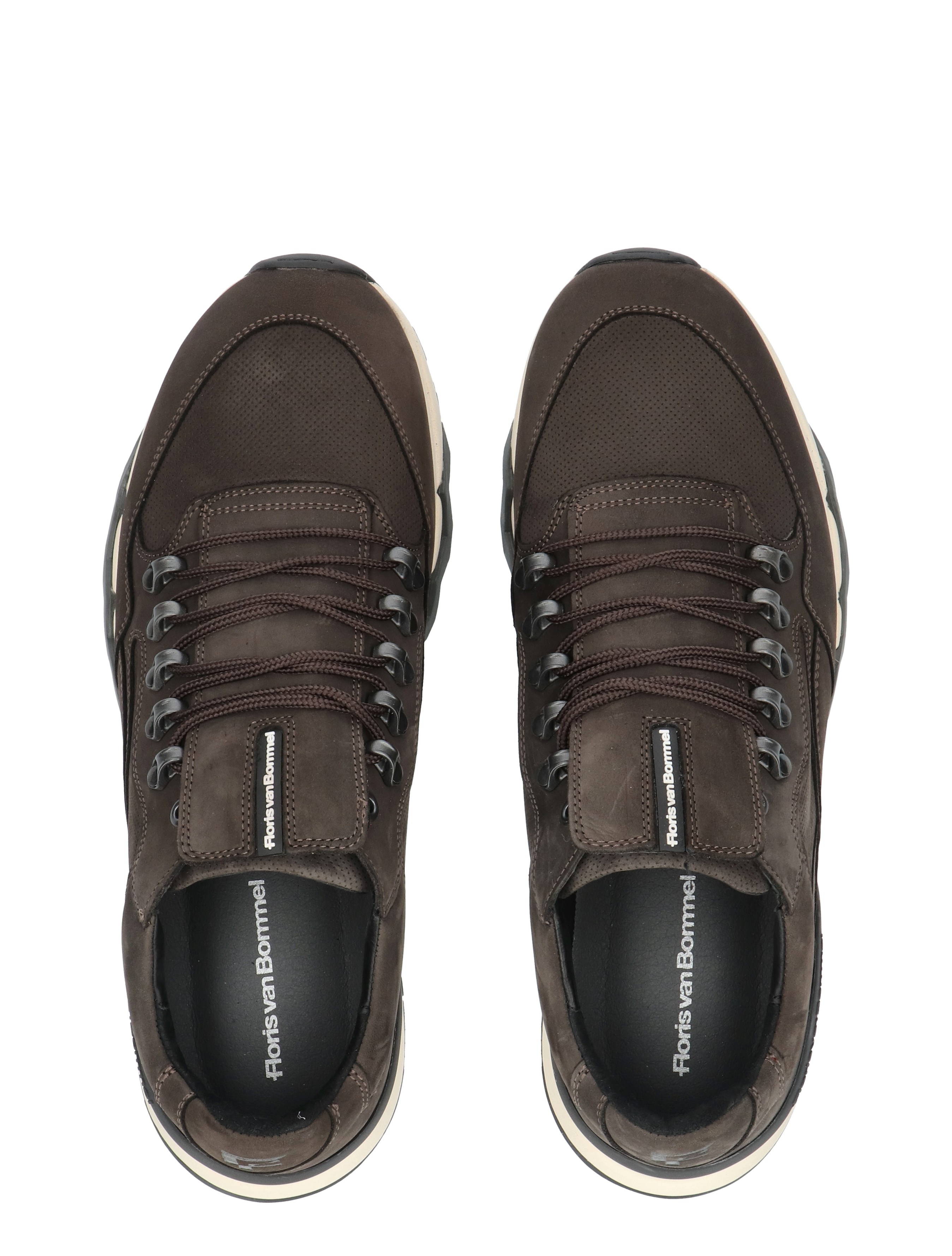 sneakers, bruine schoenen, lederen upper, veters, casual schoenen