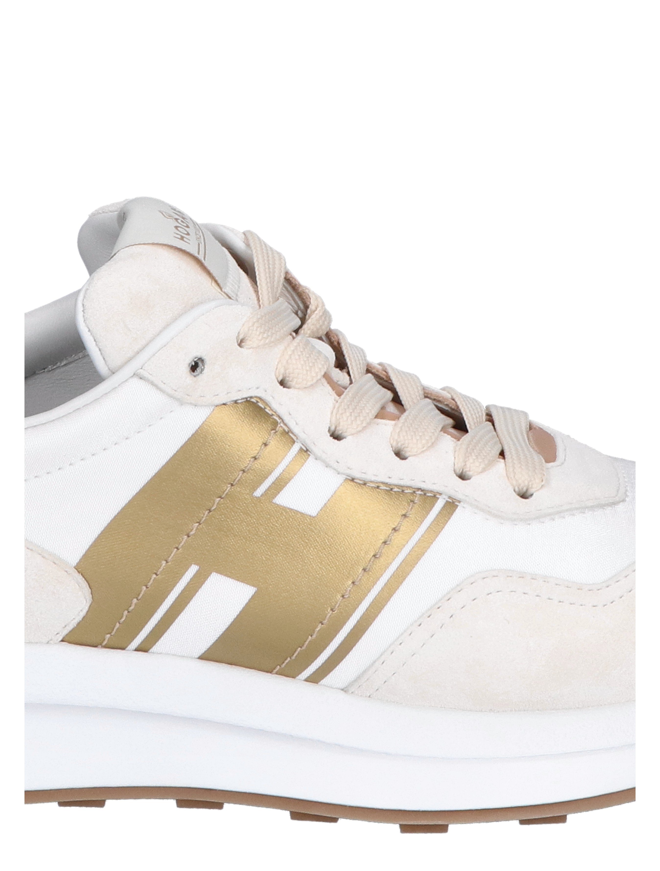 H641 Beige