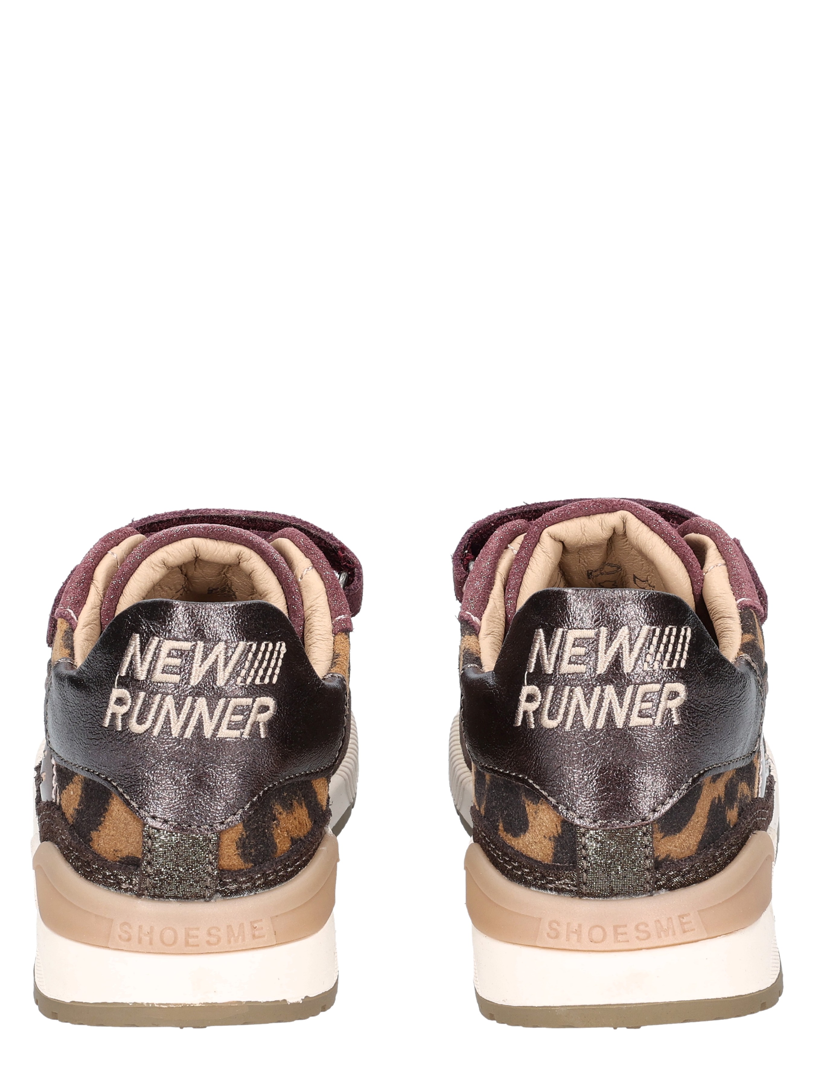 hoogtemodel, sneakers, leopard patroon, leer, paar schoenen