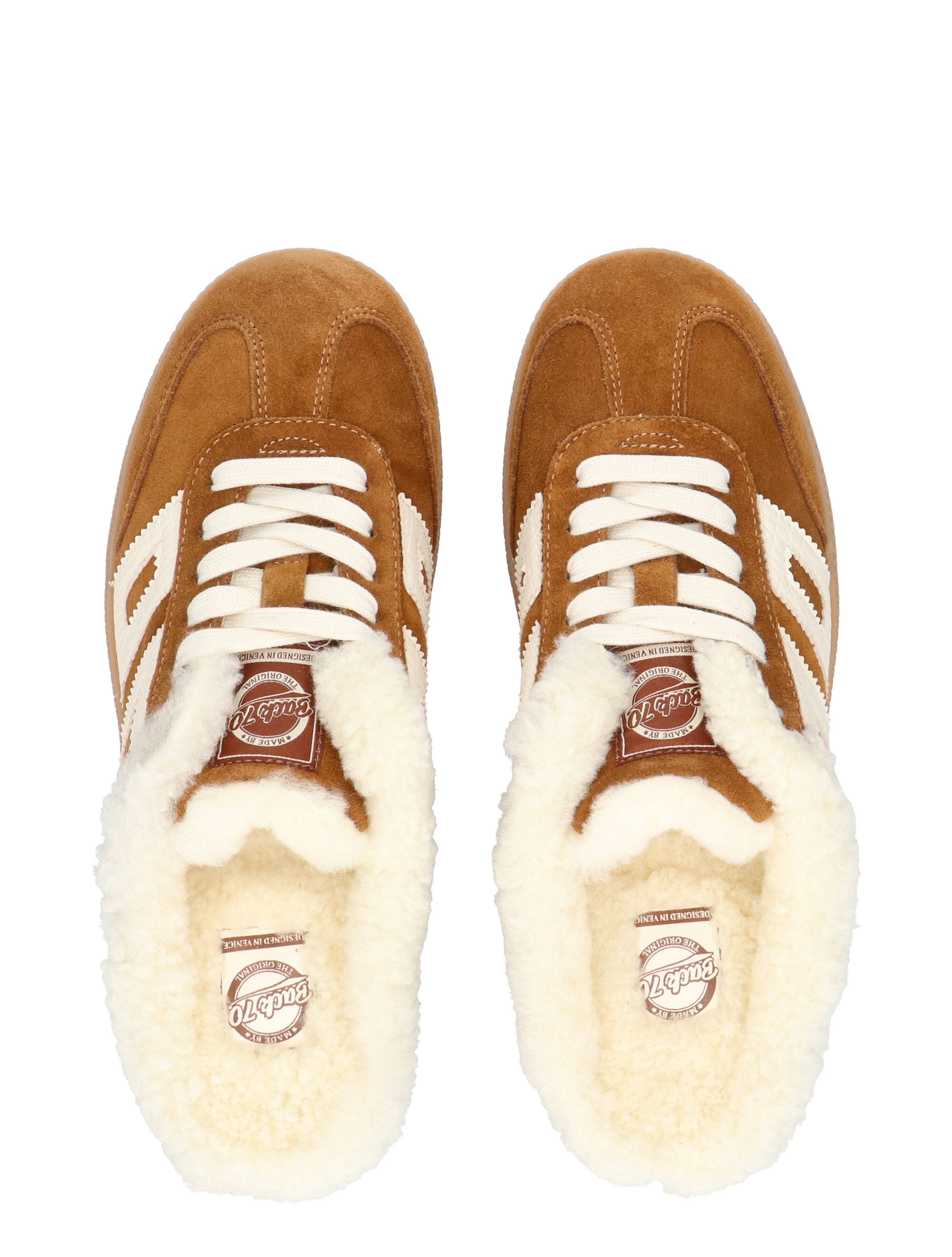 bruine schoenen, sneakers, veters, wollen binnenvoering, speel??