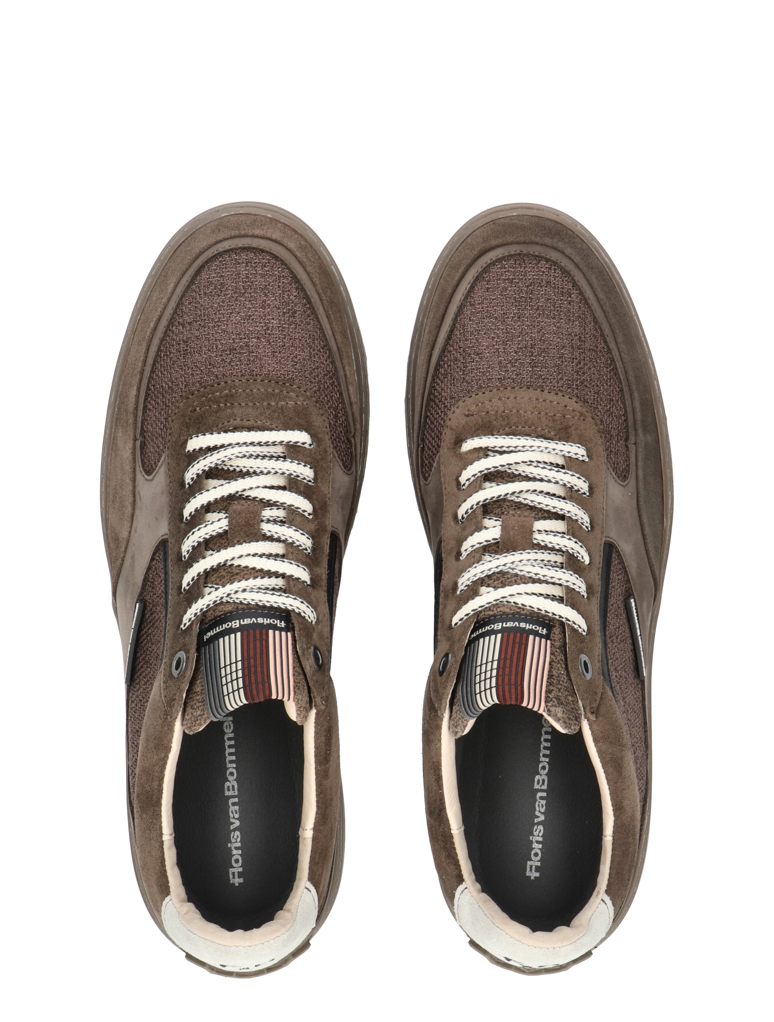 sneakers, donkerbruin, luxe textiel, witte veters, zilver/creme detail