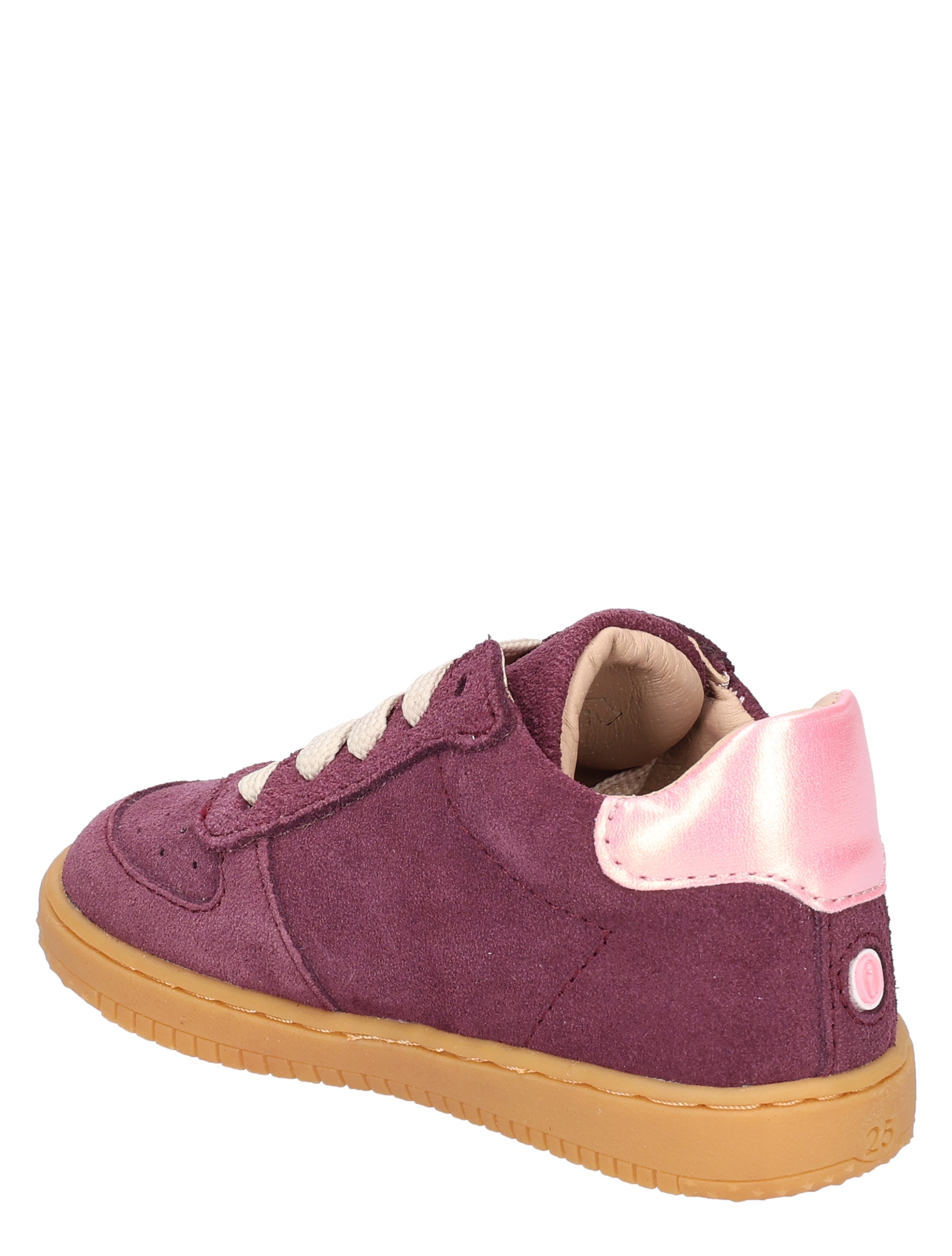laufschoenen, suède, paarse sneaker, roze hielstuk, gumzool
