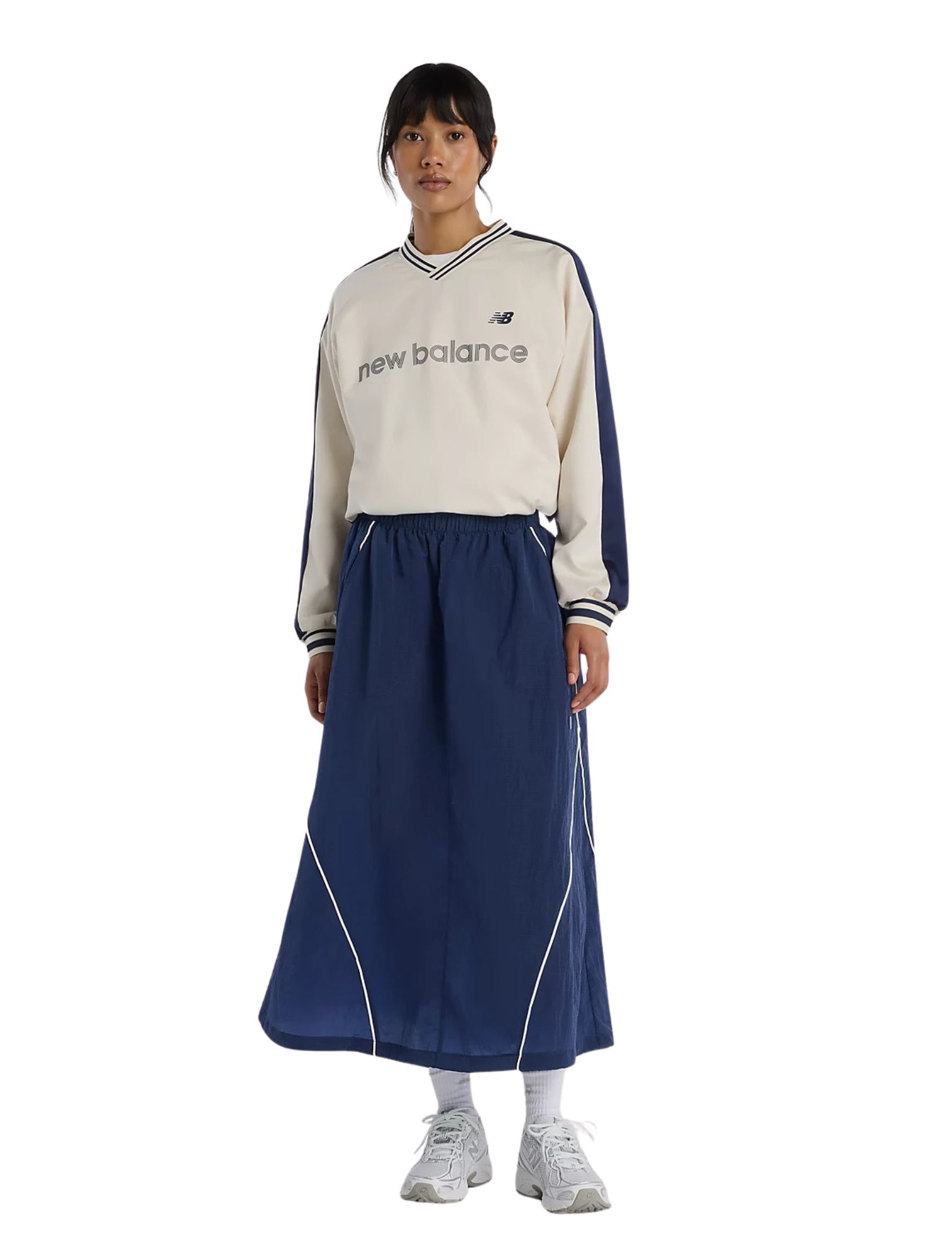 New Balance - Satin Woven Pullover Women WT61145I Linen - Dames - Truien en Sweaters - 49635_77_3