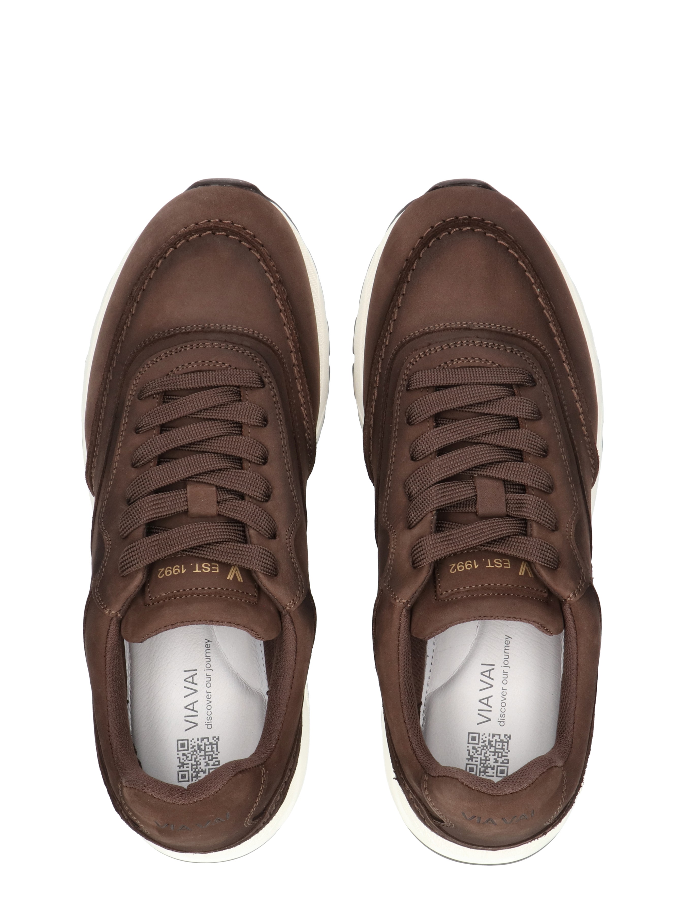 bruin, leer, sneakers, veters, witte zool