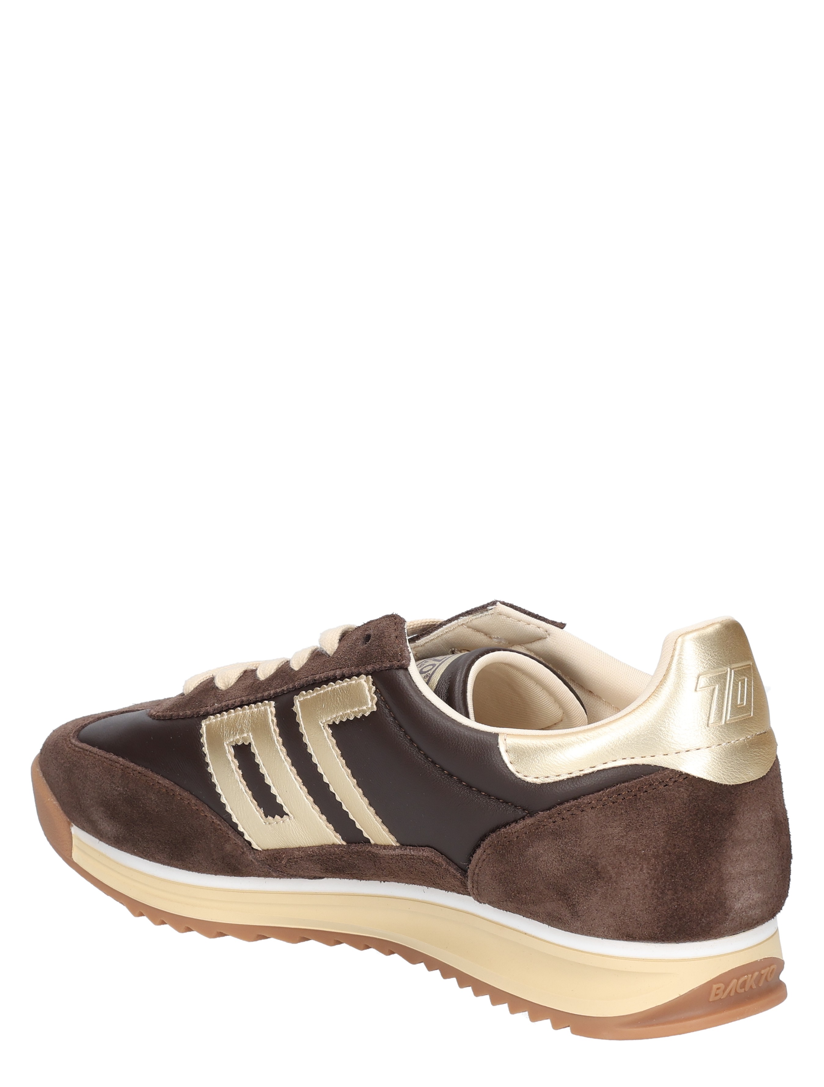 sneaker, gudel, bruine suède, gouden hiel, streetwear