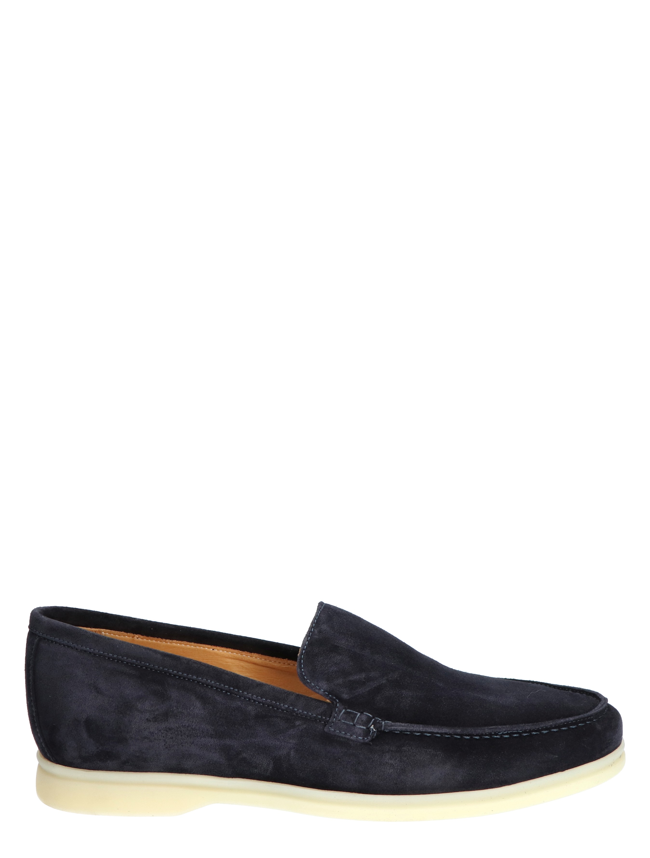 Ramiro Blue