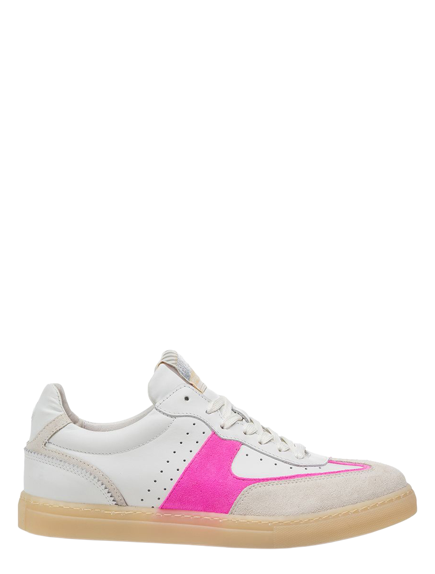 sneaker, witte sneaker, roze panel, suede details, gumzool
