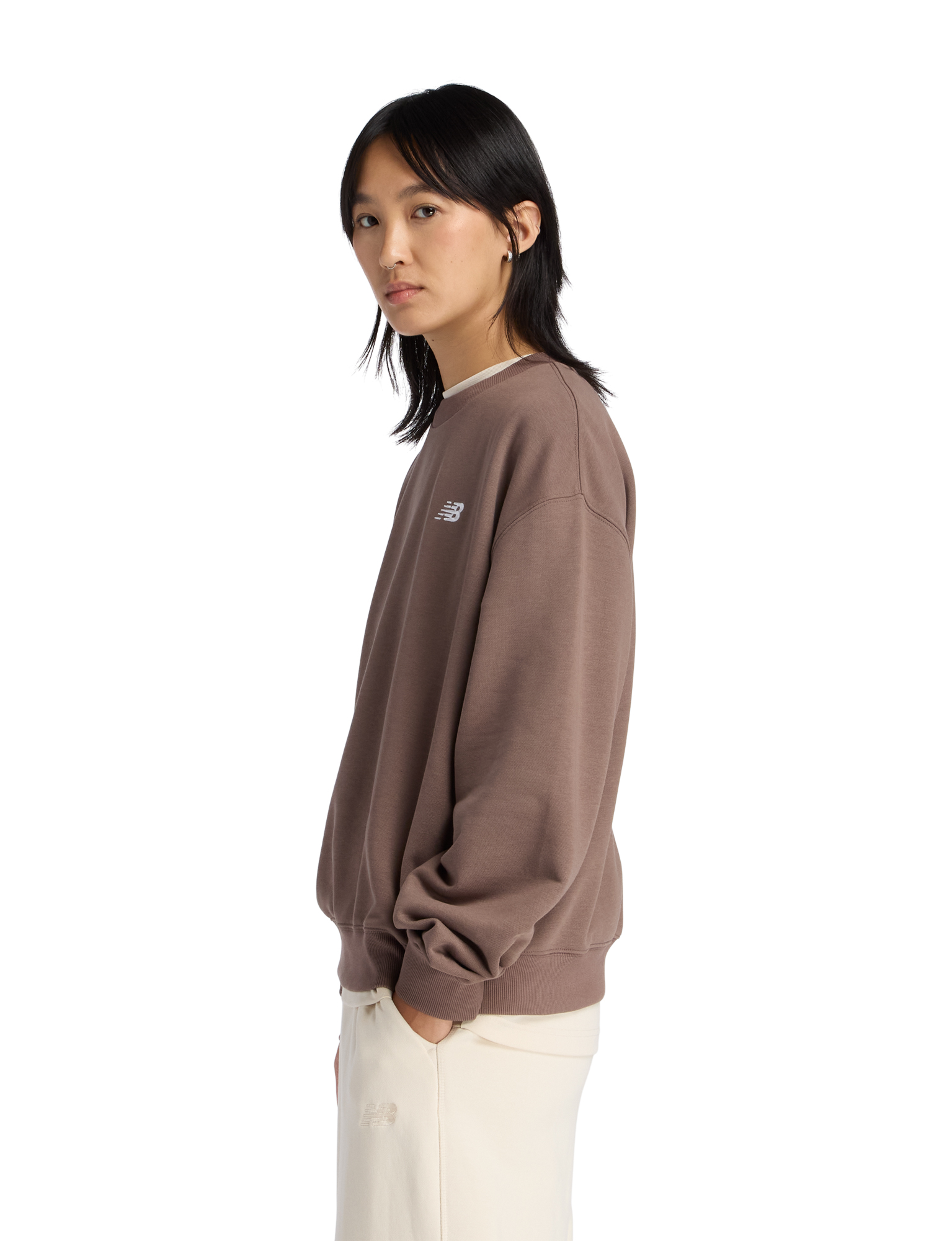 sweatshirt, bruin, lange mouwen, rond hals, logo klein