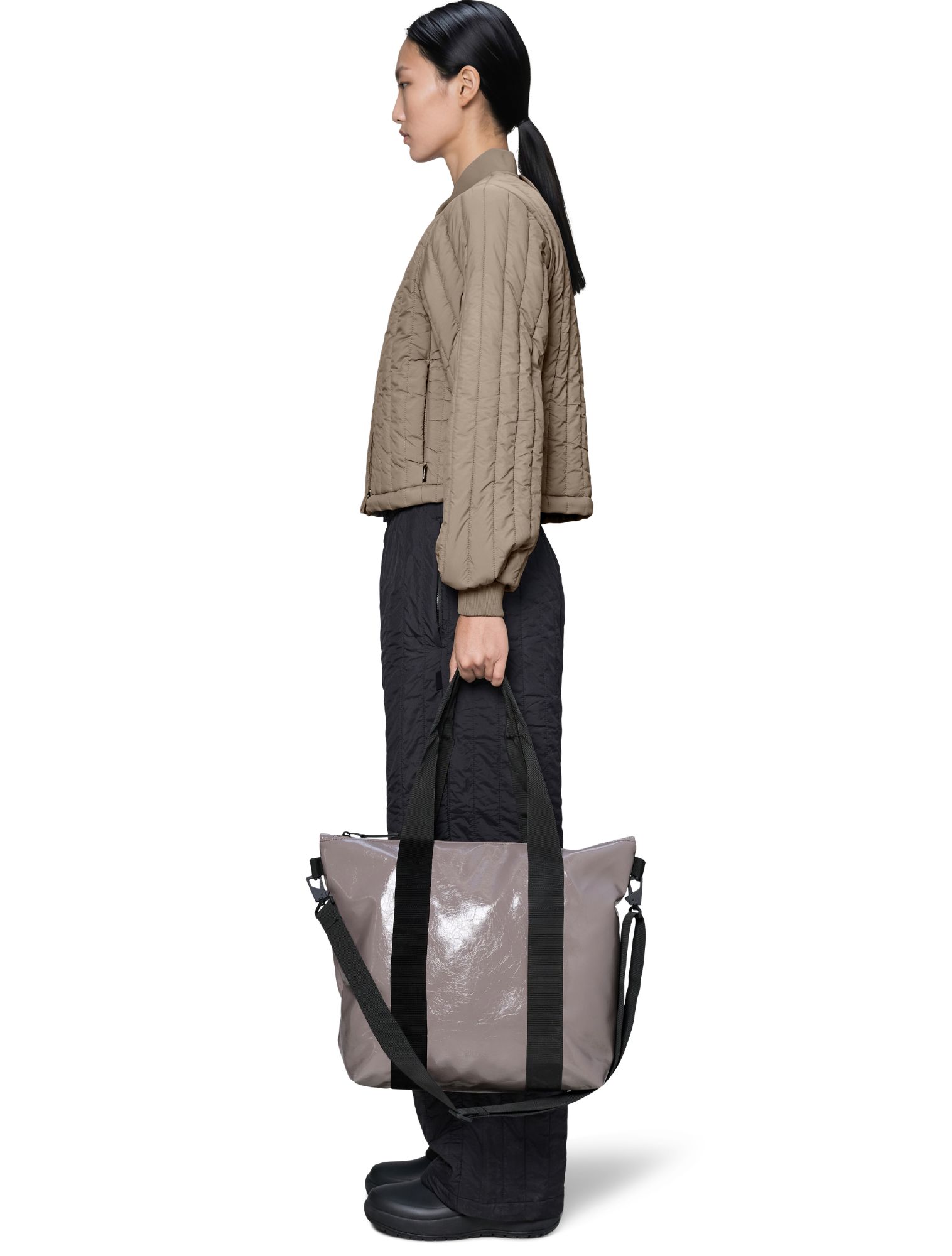 quilted jacket, taupe, puffer, cargo pockets, tote bag