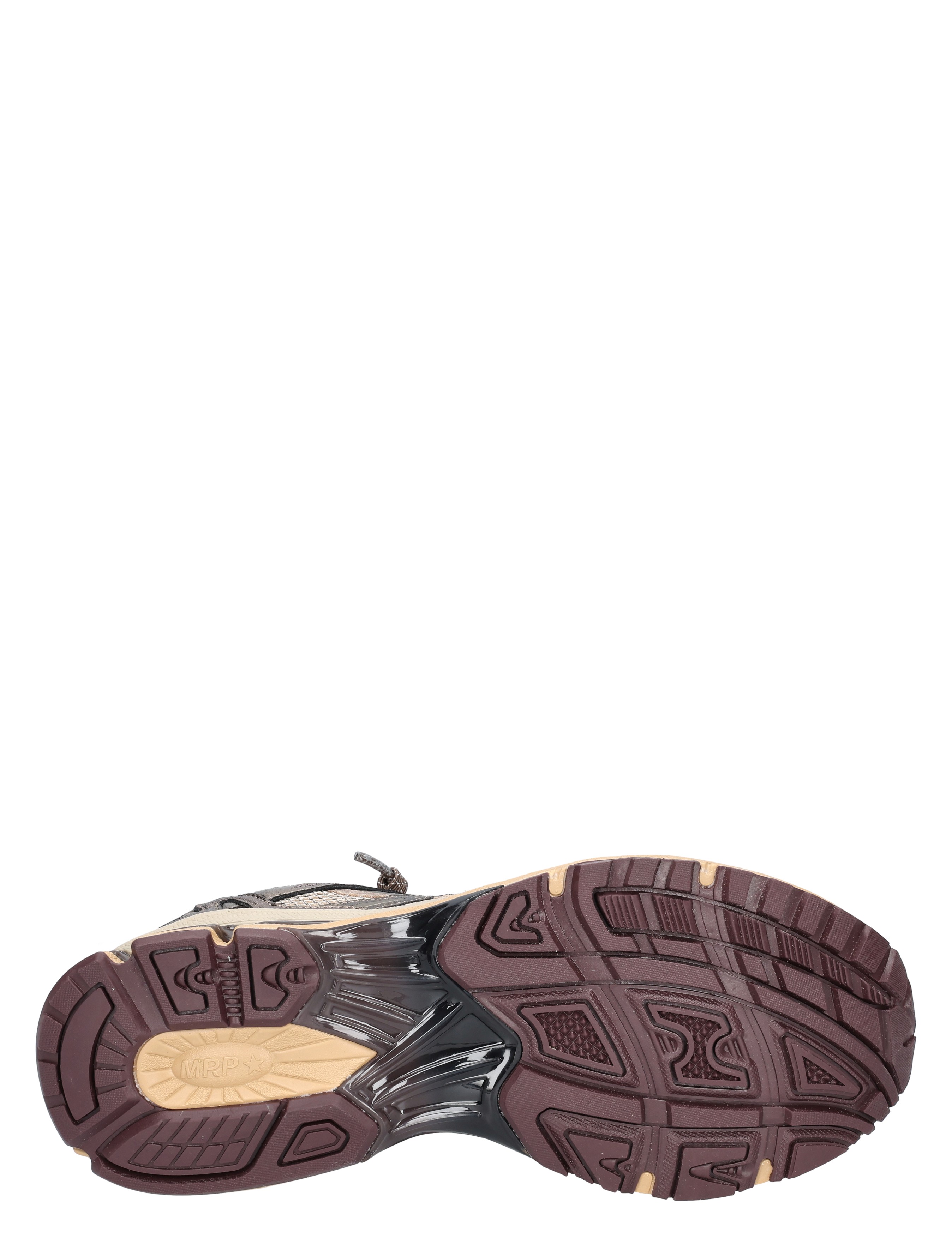 sneaker, shoe, outsole, gum sole, grip outsole