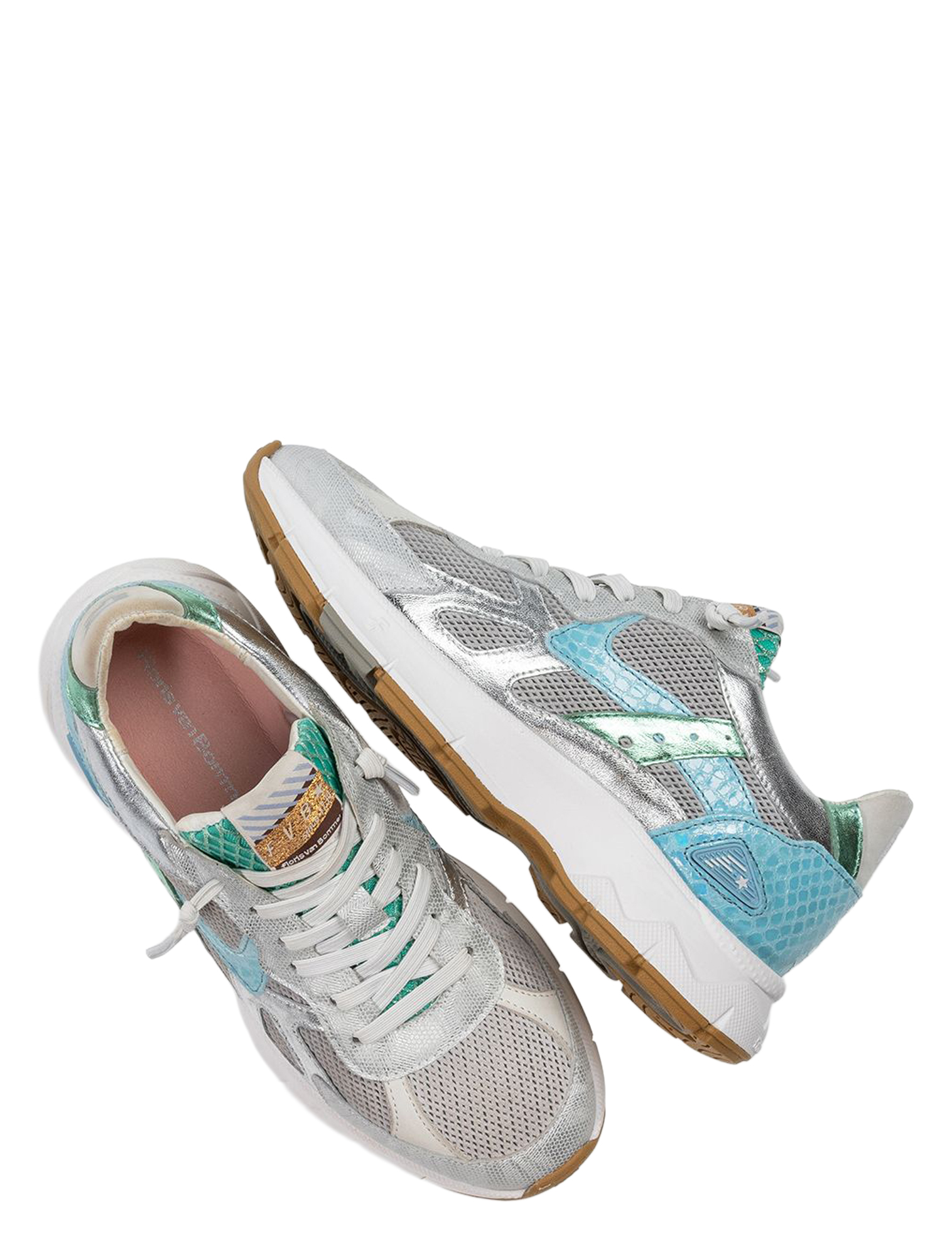 sneakers, sportschoenen, mesh, luxe sneakers, lichtgewicht