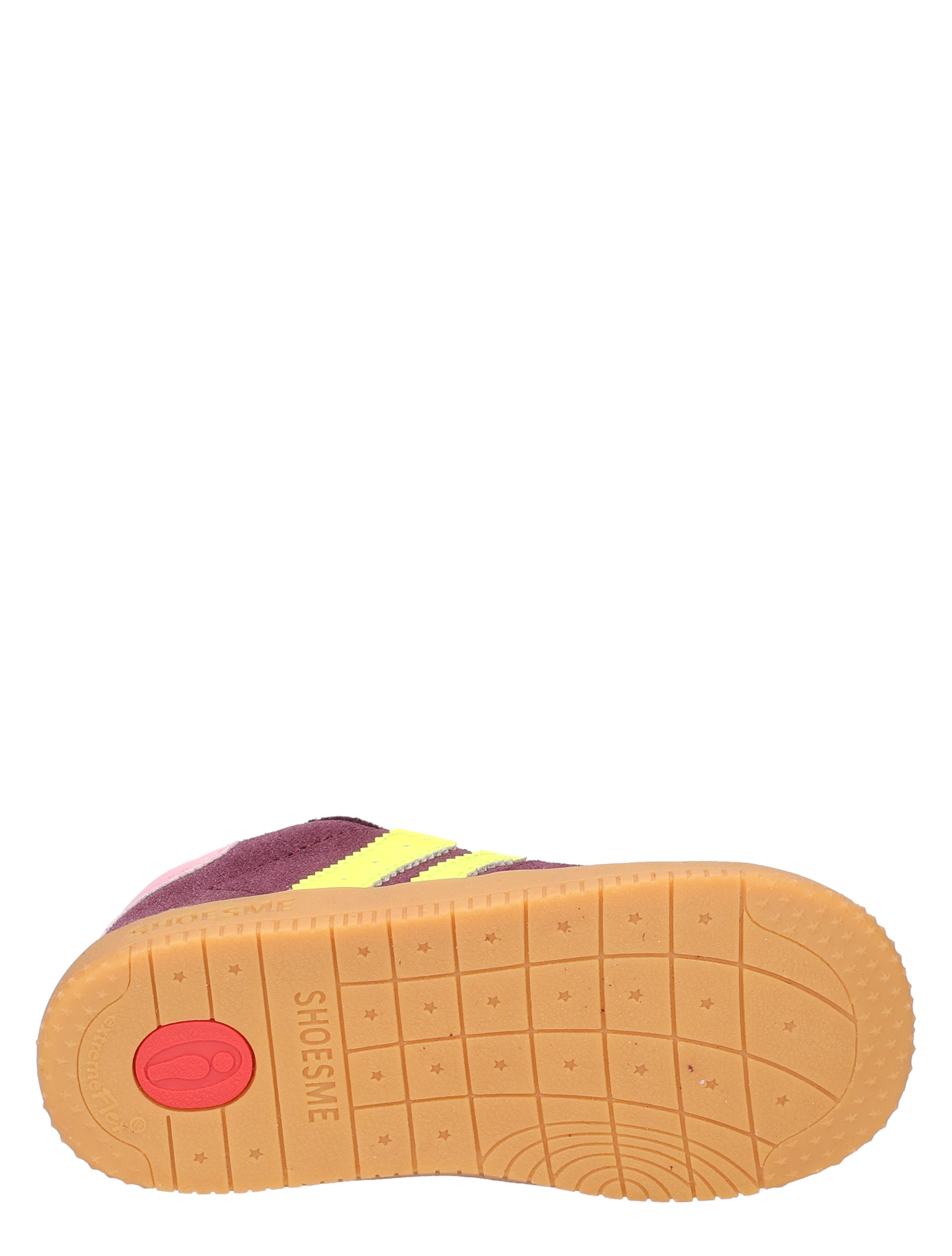 sole, outsole, gum, tread, sandals