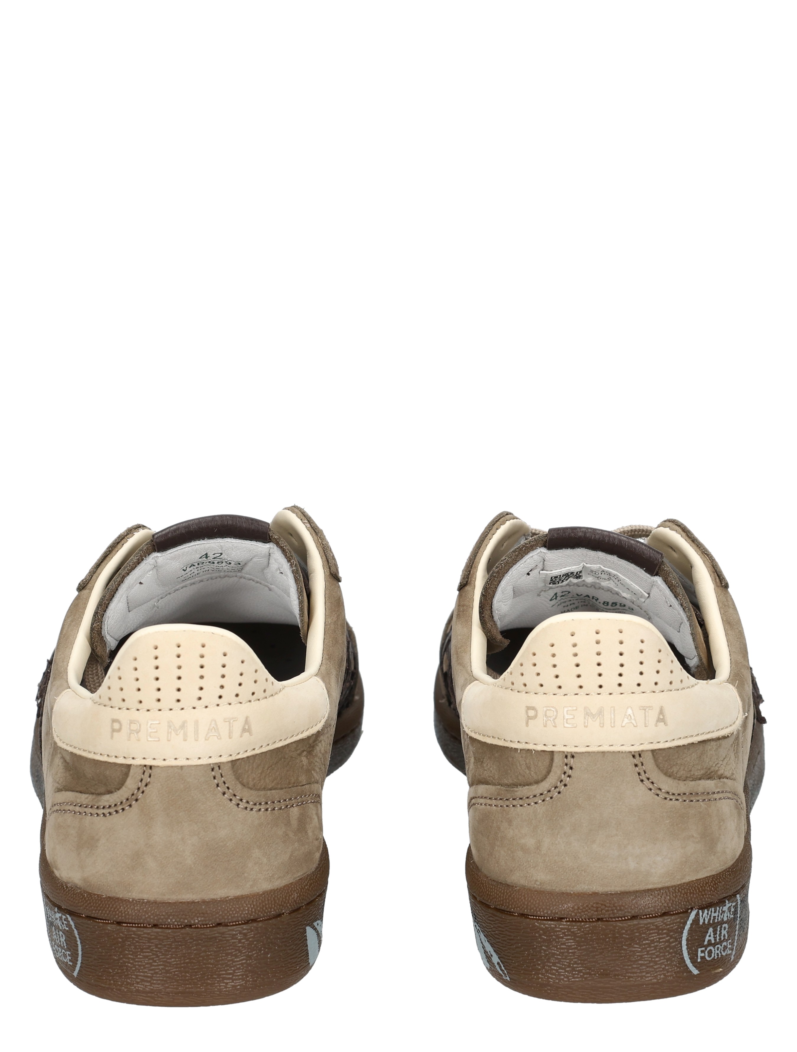 sneaker, beige, suede, low-cut, perforated