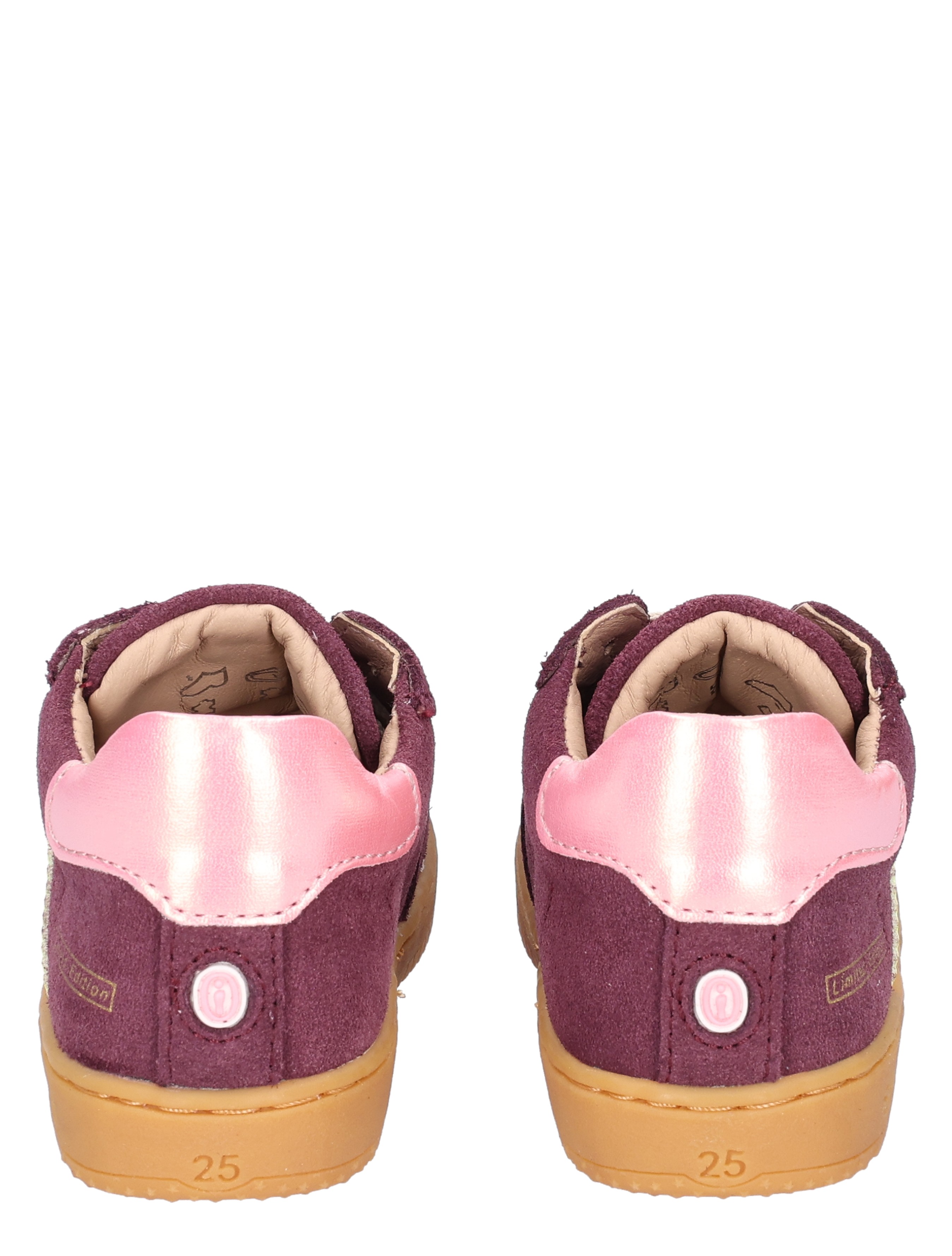paarse sneakers, suede, pink hielband, roodbruine zool, maat 25