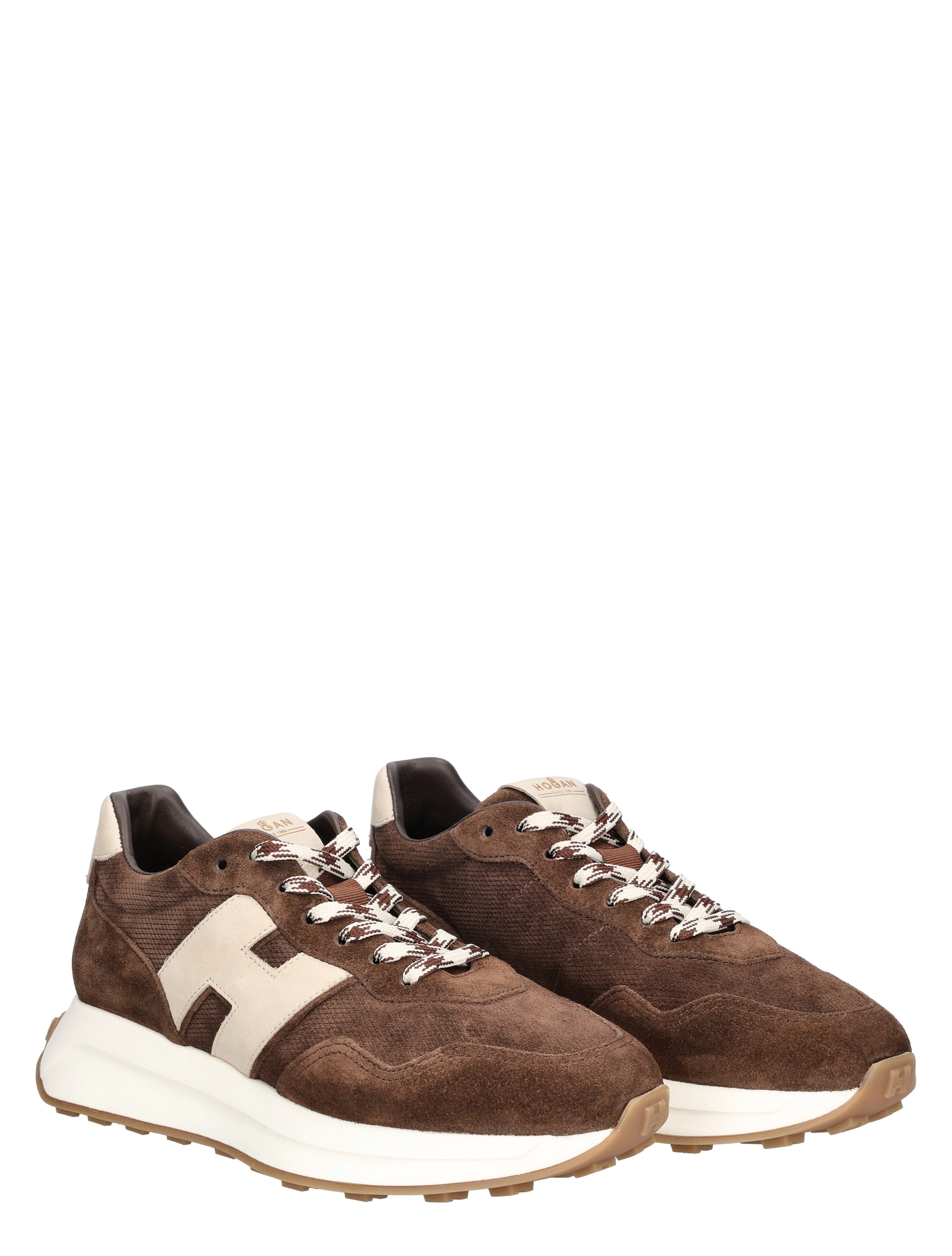 bruine schoenen, sneakers, veters, suède, chunky zool