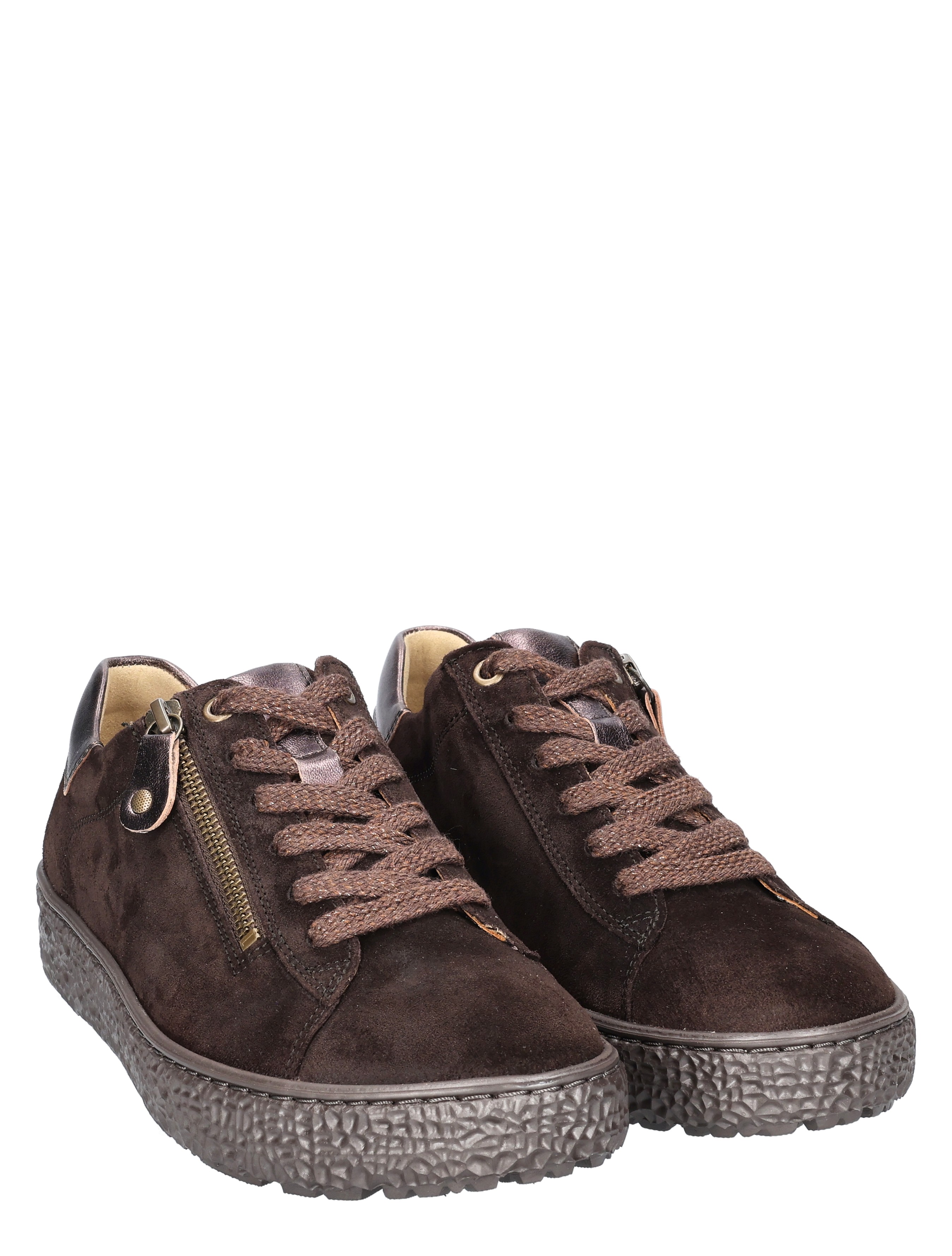 donkerbruin sneakers, suède schoenen, zijkant rits, lentes voor sneakers, wollen/gras textuur