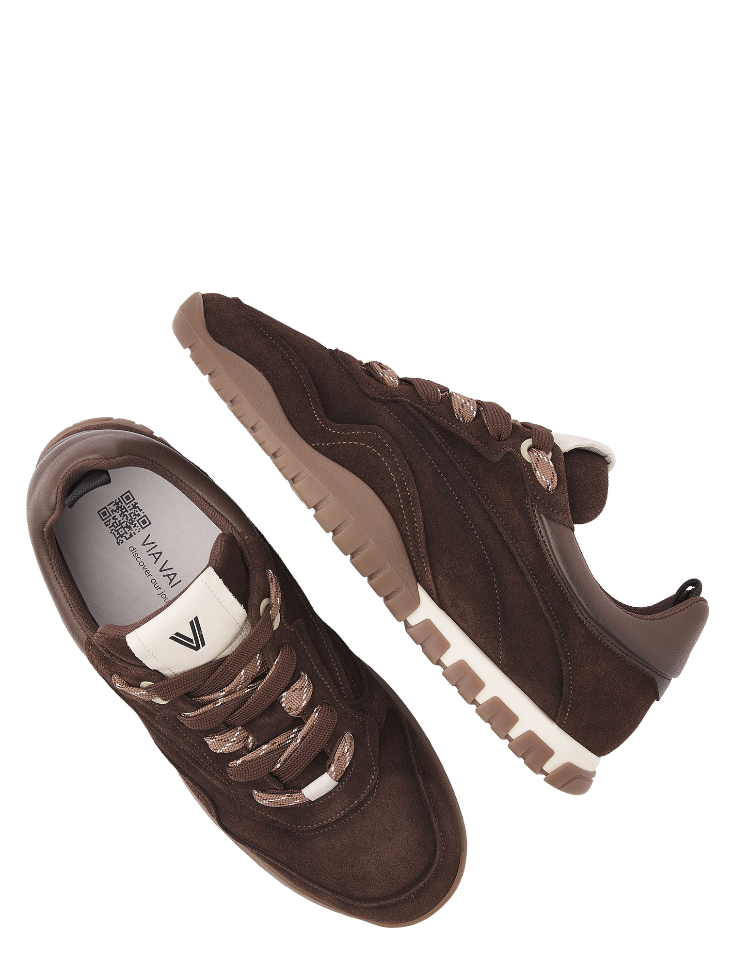 wandelingsschoenen, bruine schoenen, suede, veterschoenen, comfortsandalen