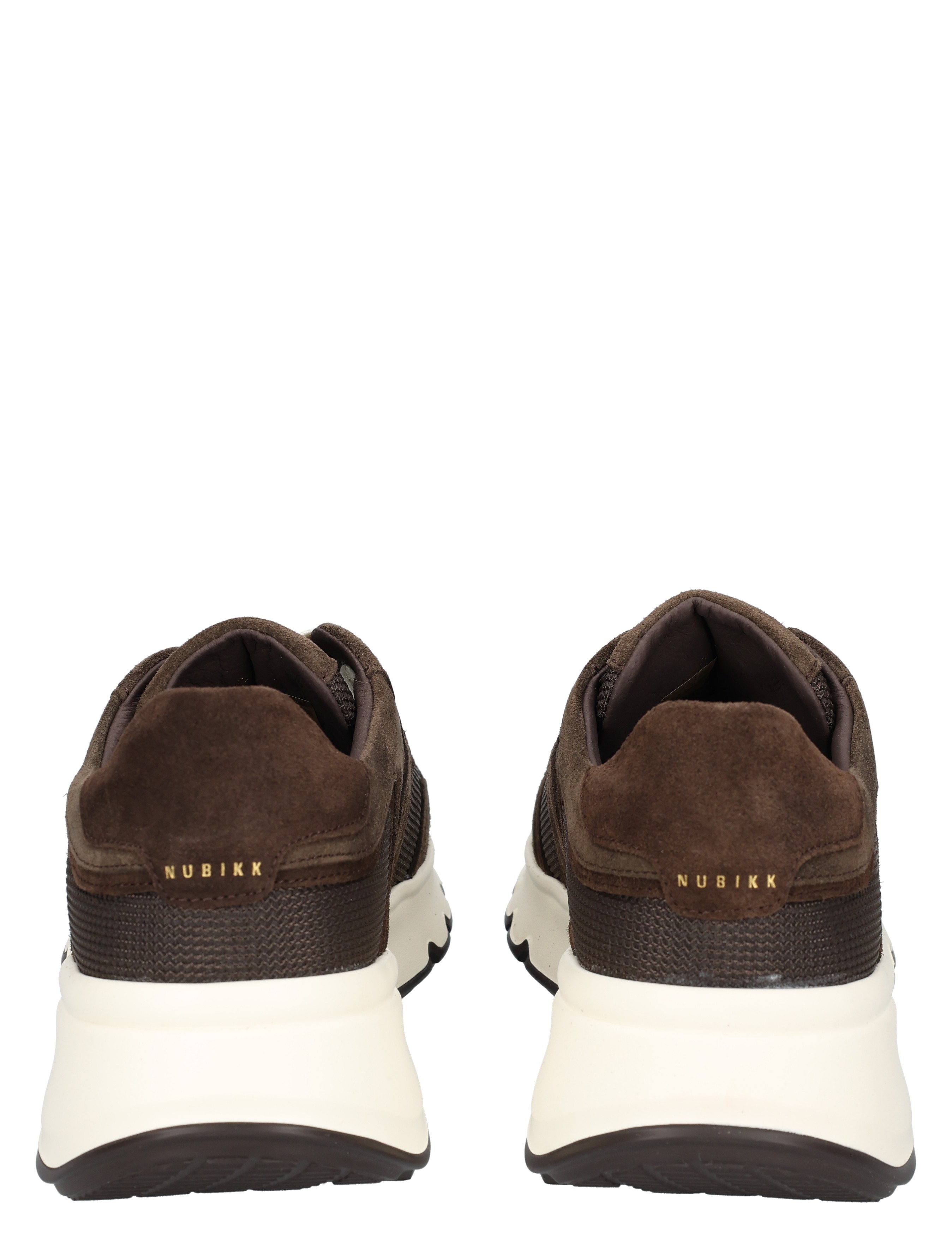 bruine sneaker, suede, hoge zool, witte midsole, Nubikk merk niet toegestaan