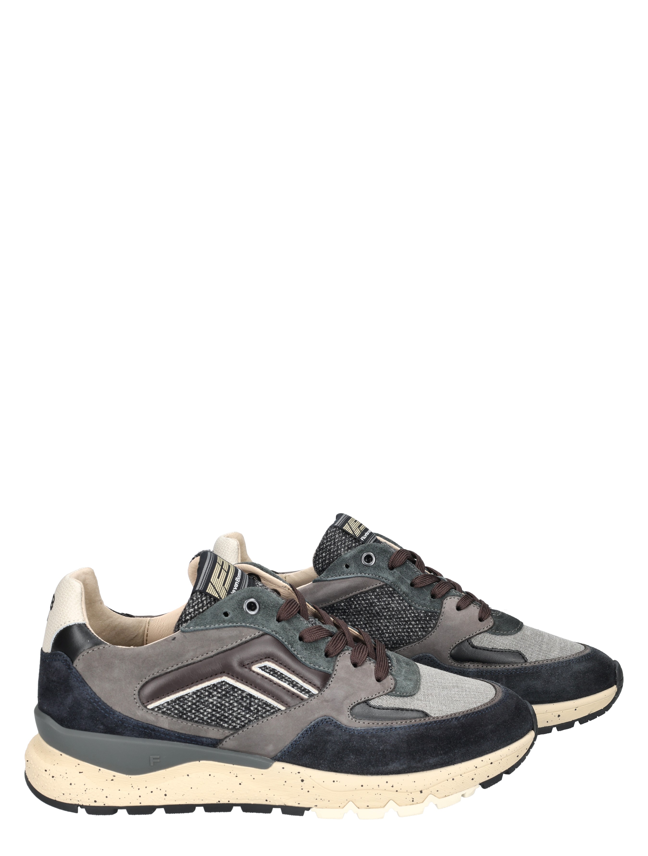 sneakers, grijze combinatie, demp kleur, lopende schoen, dempzEL