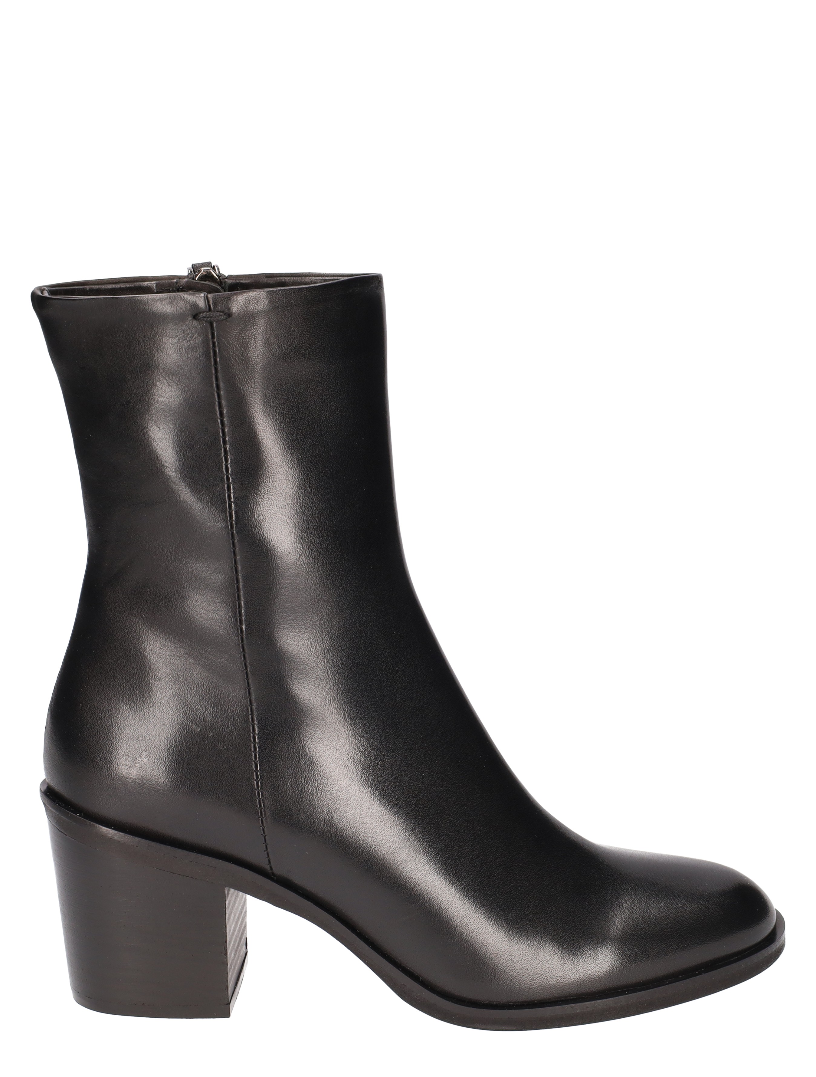 GD456 Black