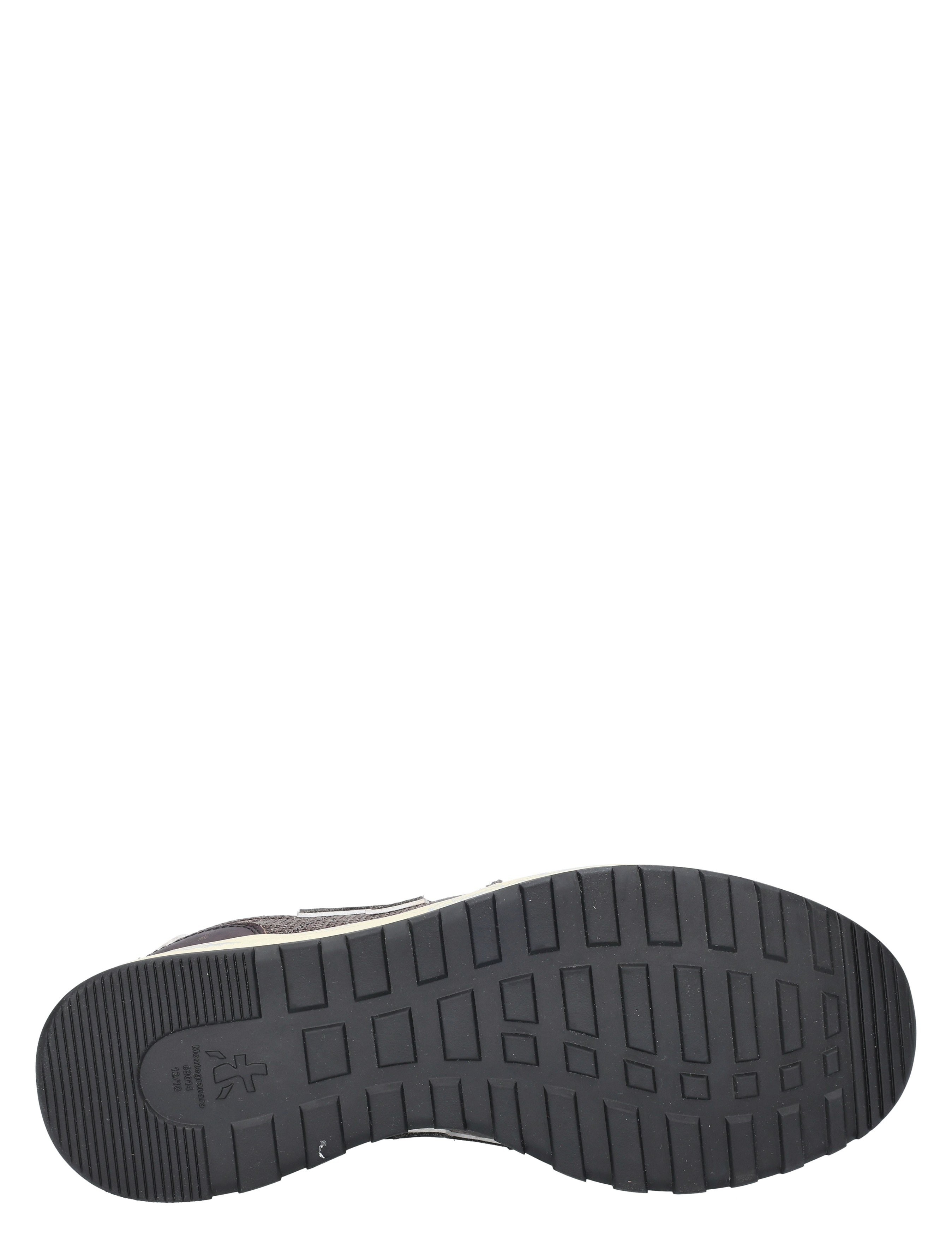 sneaker, sole, rubber sole, black, outsole pattern