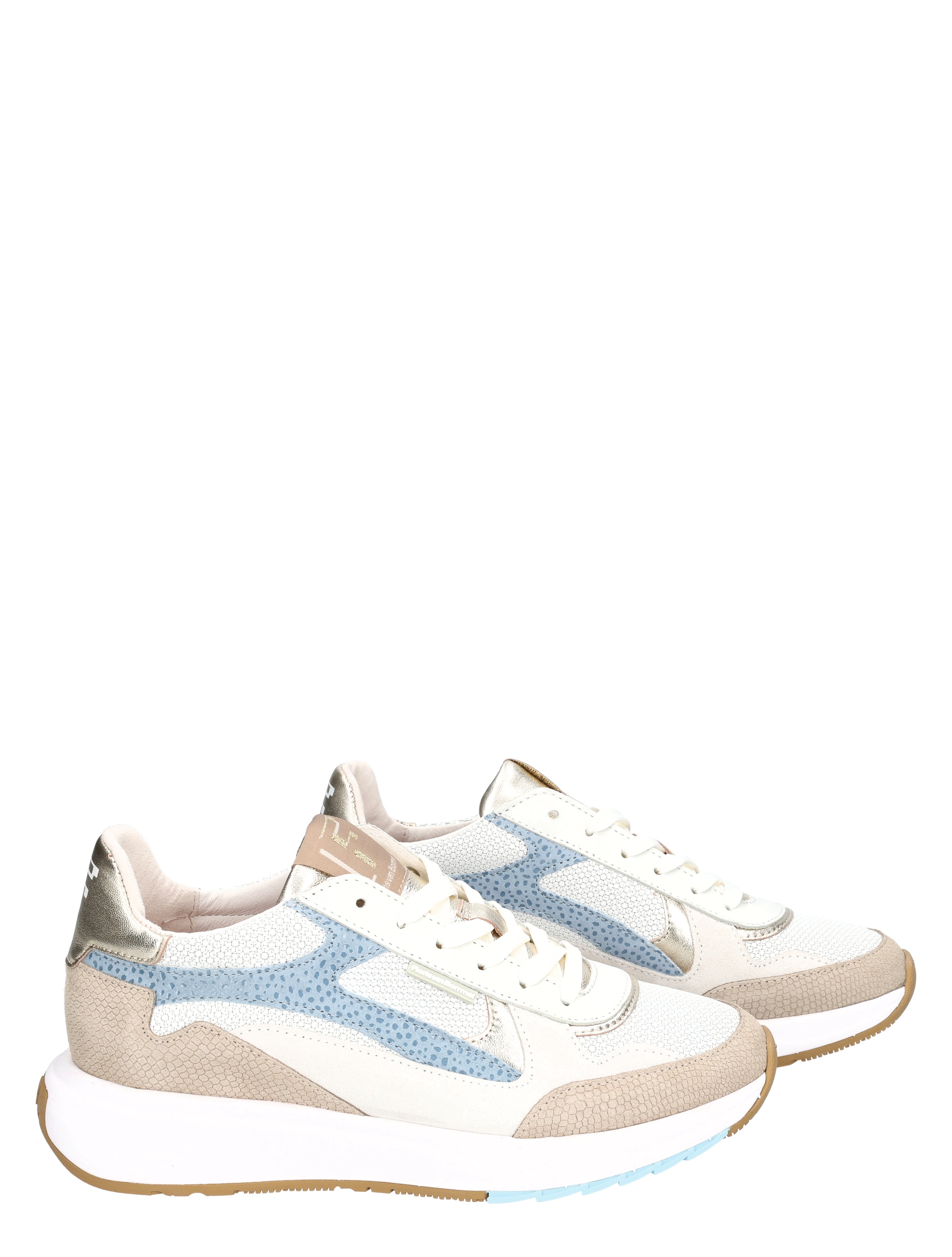 sneakers, witte sneakers, witte sportschoenen, lichte sneakers, zachte kleuren