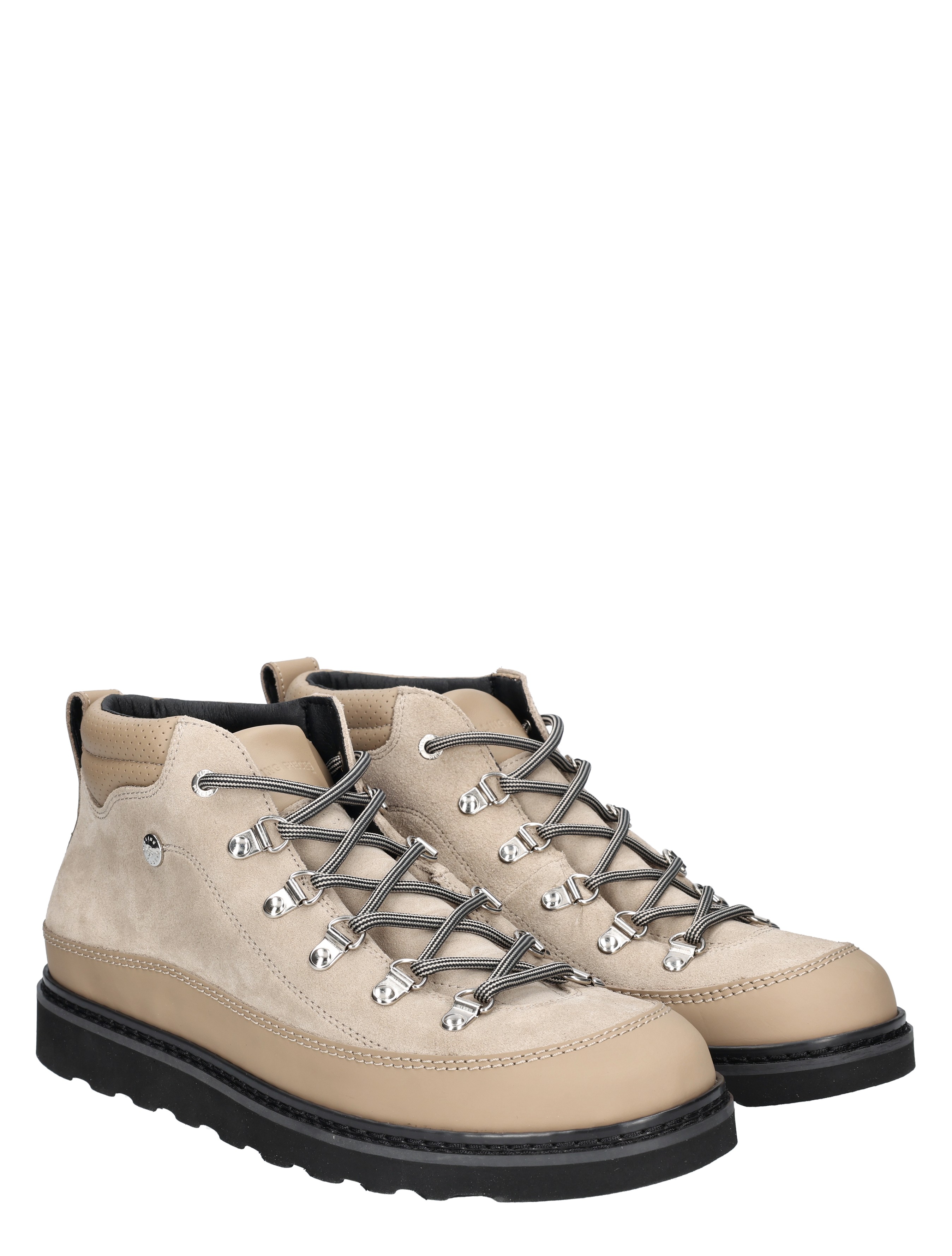 hoge schoenen, beige sneakers, lamsleder, luchtdragers, schuimzool