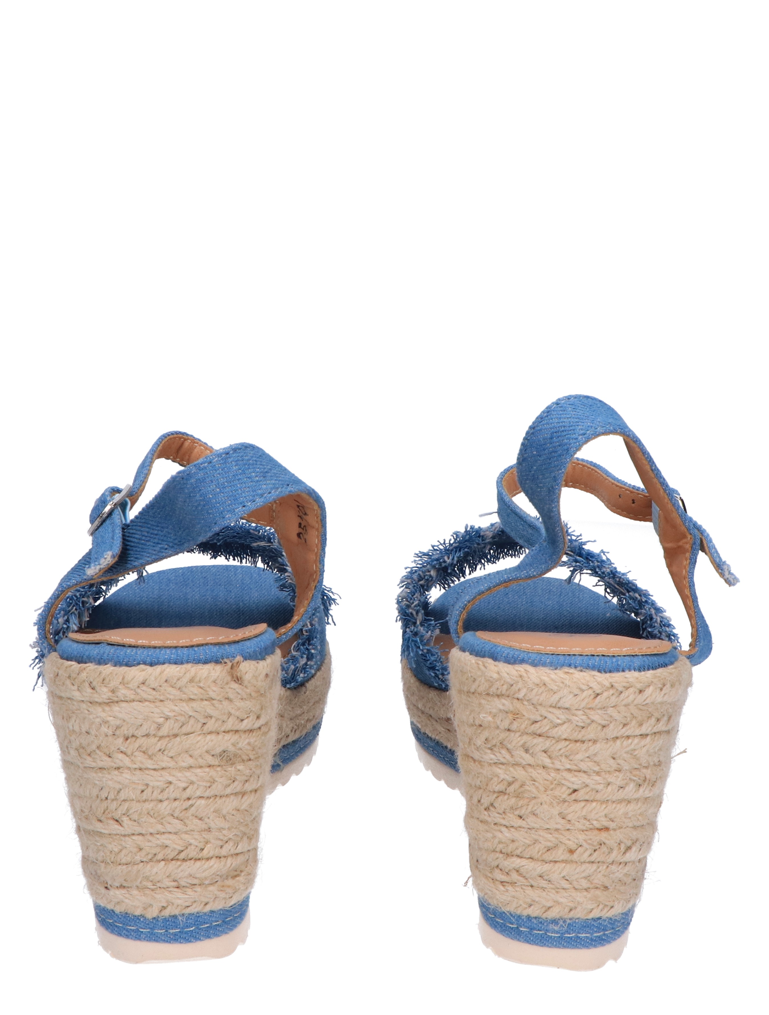 Weqar Light Blue