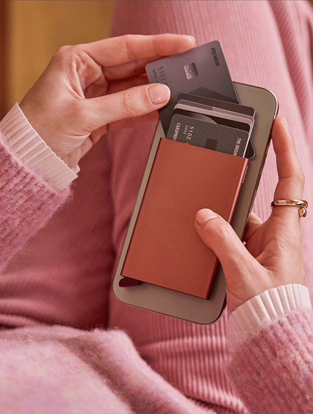 Secrid - Cardprotector Magsafe iPhone Sand - Dames - Heren - Pasjeshouders - Pasjeshouders - 51025_22_5