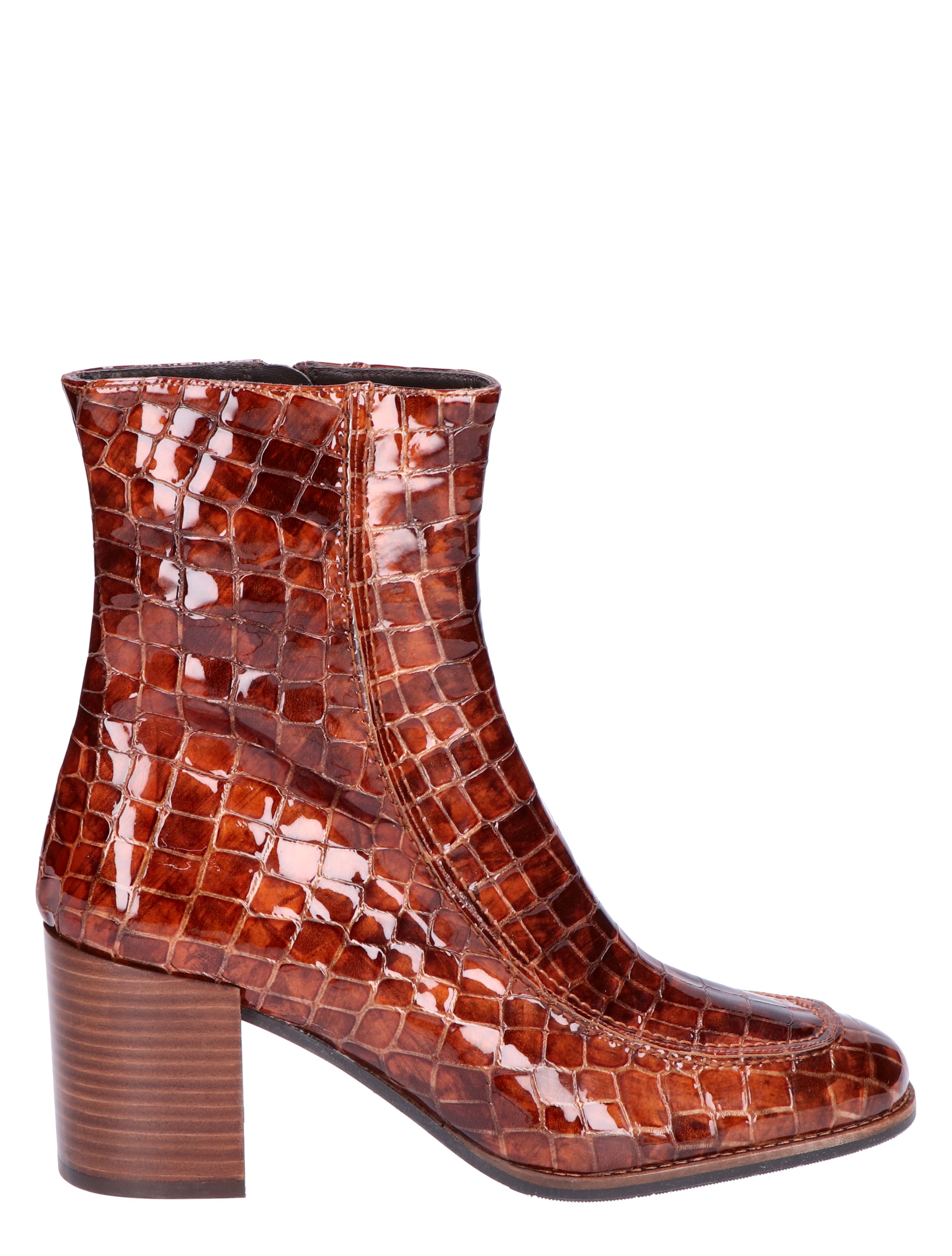 32570 Sydney Brown