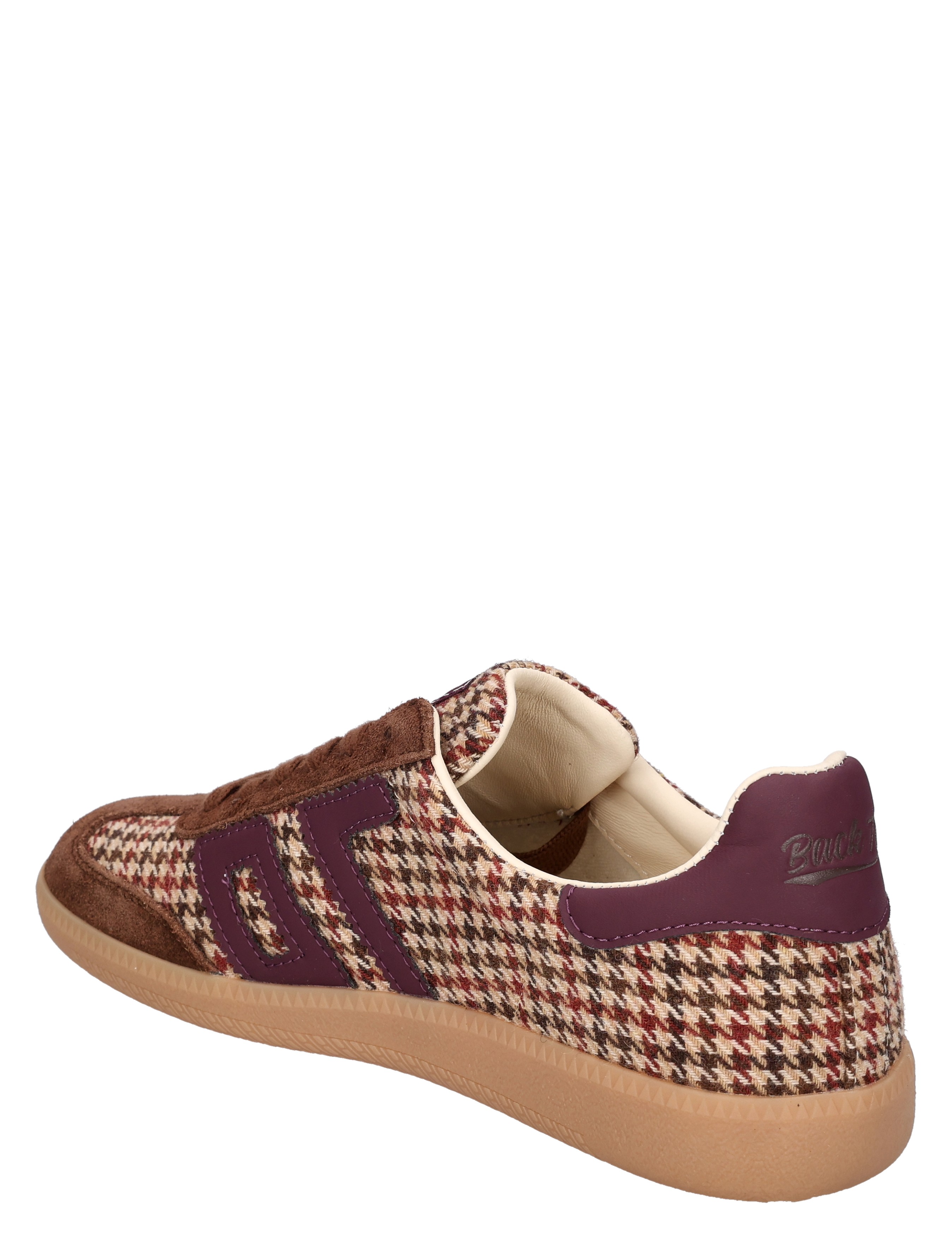 hakken, sneaker, huidkleur, ruitjes, tweed, suede, paarse accenten