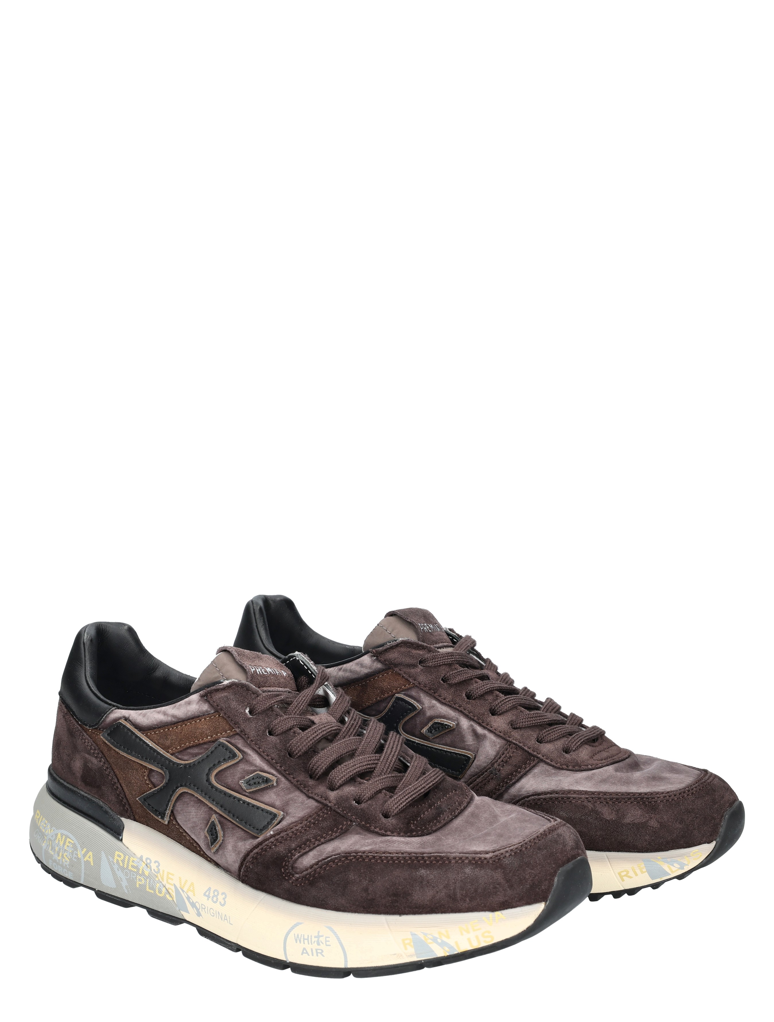 sneakers, bruin, suede, gaas, athletisch