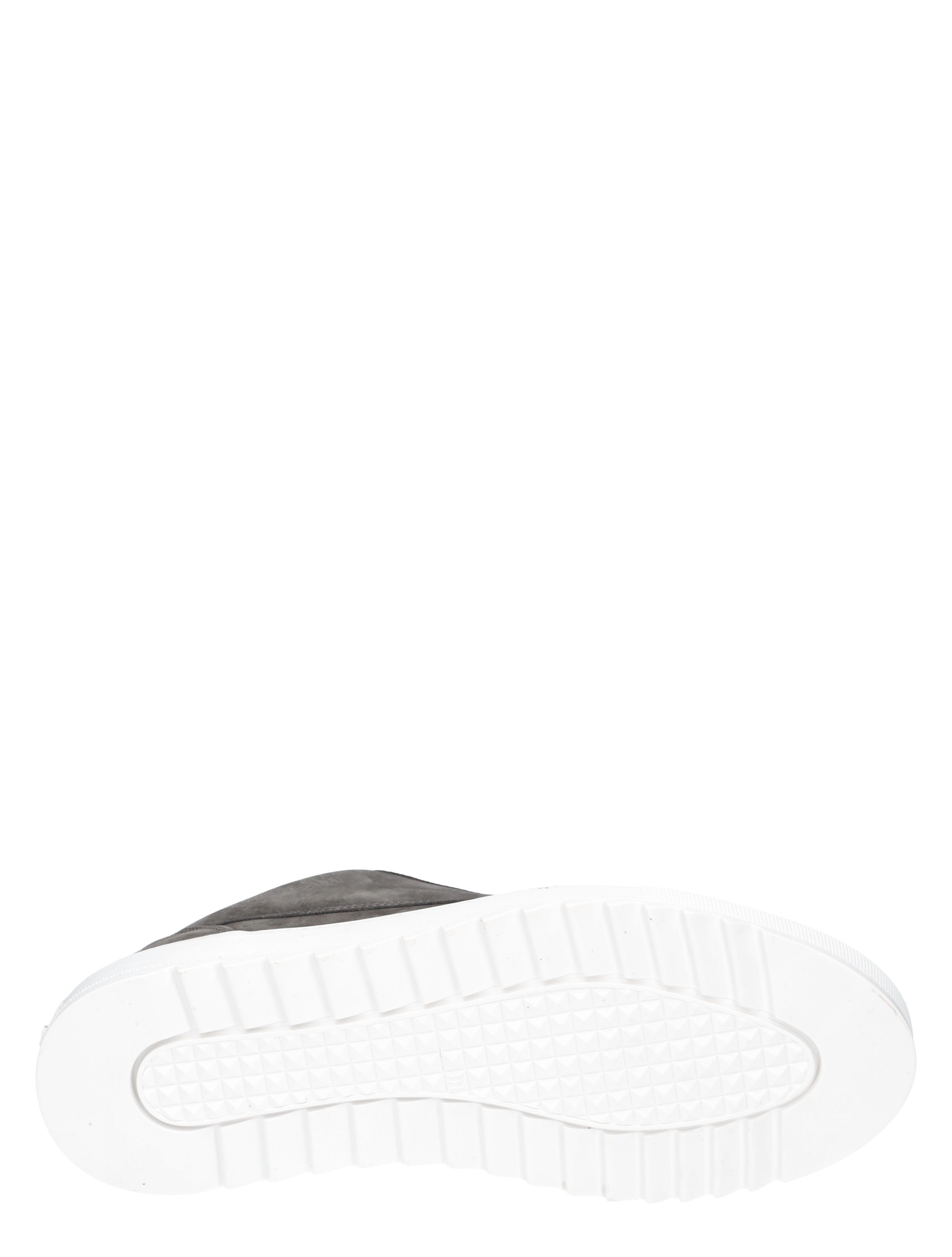 sneaker, sportschoen, witte zool, rubberzool, laars