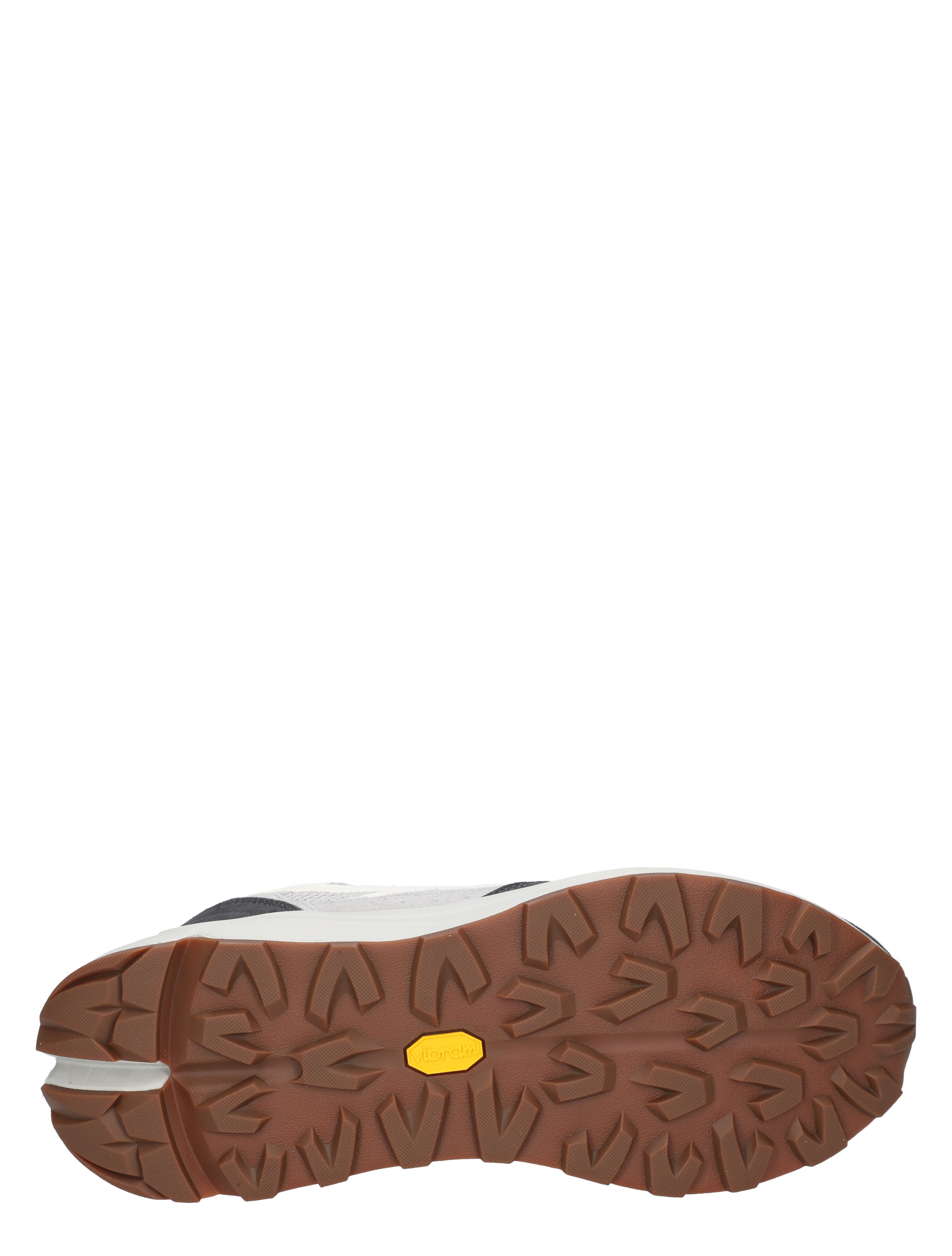 sneaker, wandelschoen, rubberzool, lugs, gummihiel