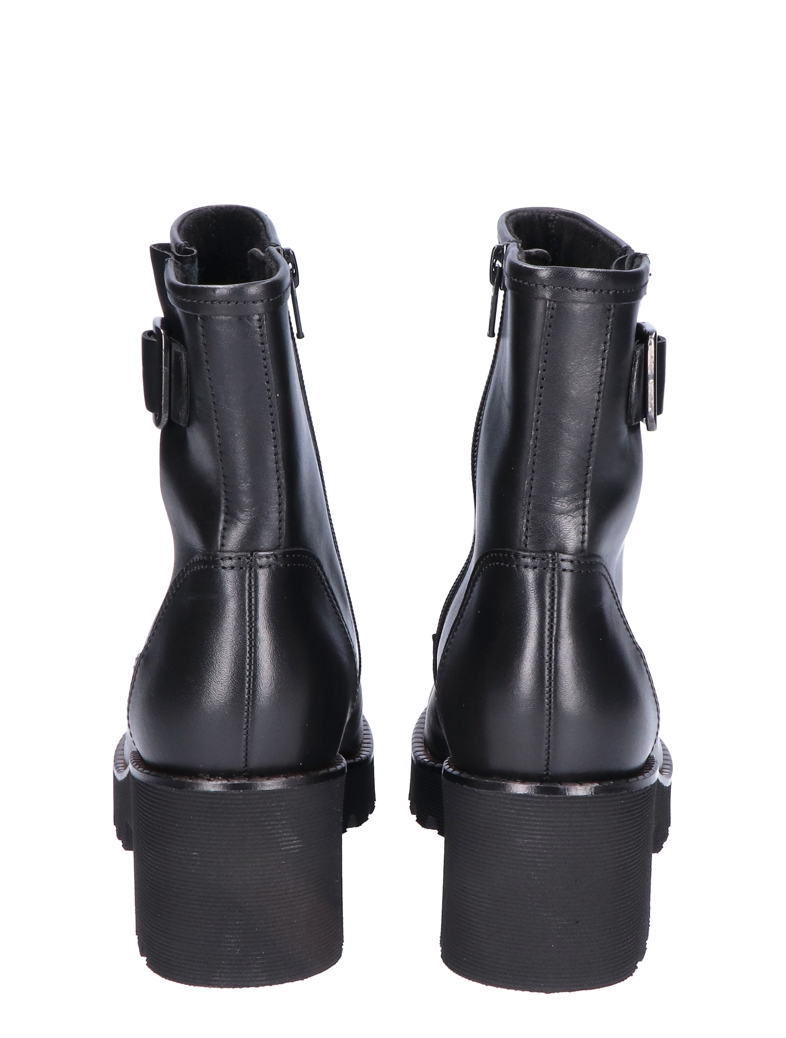 56.622.57 Black G-wijdte