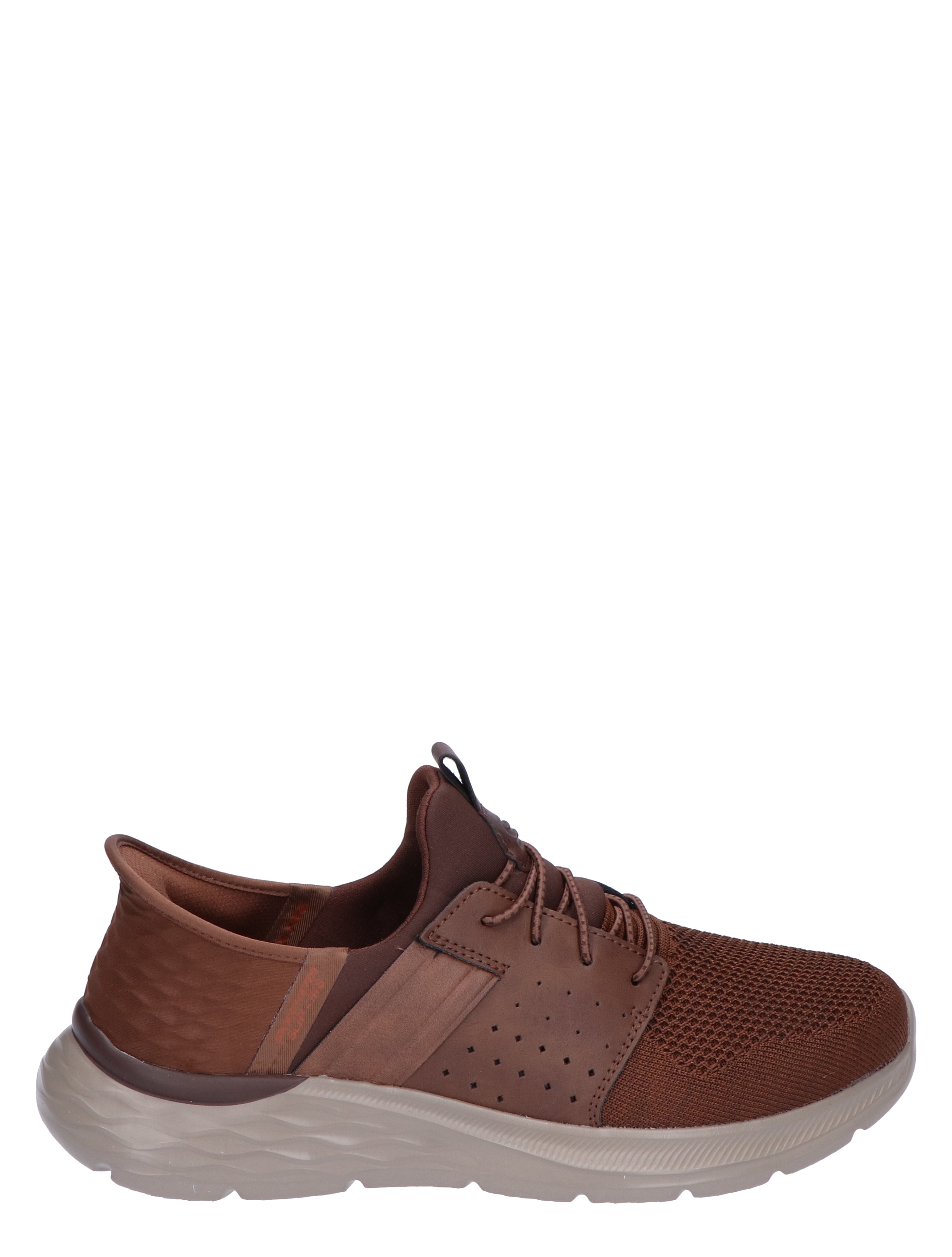 Garner Newick Slip in Brown