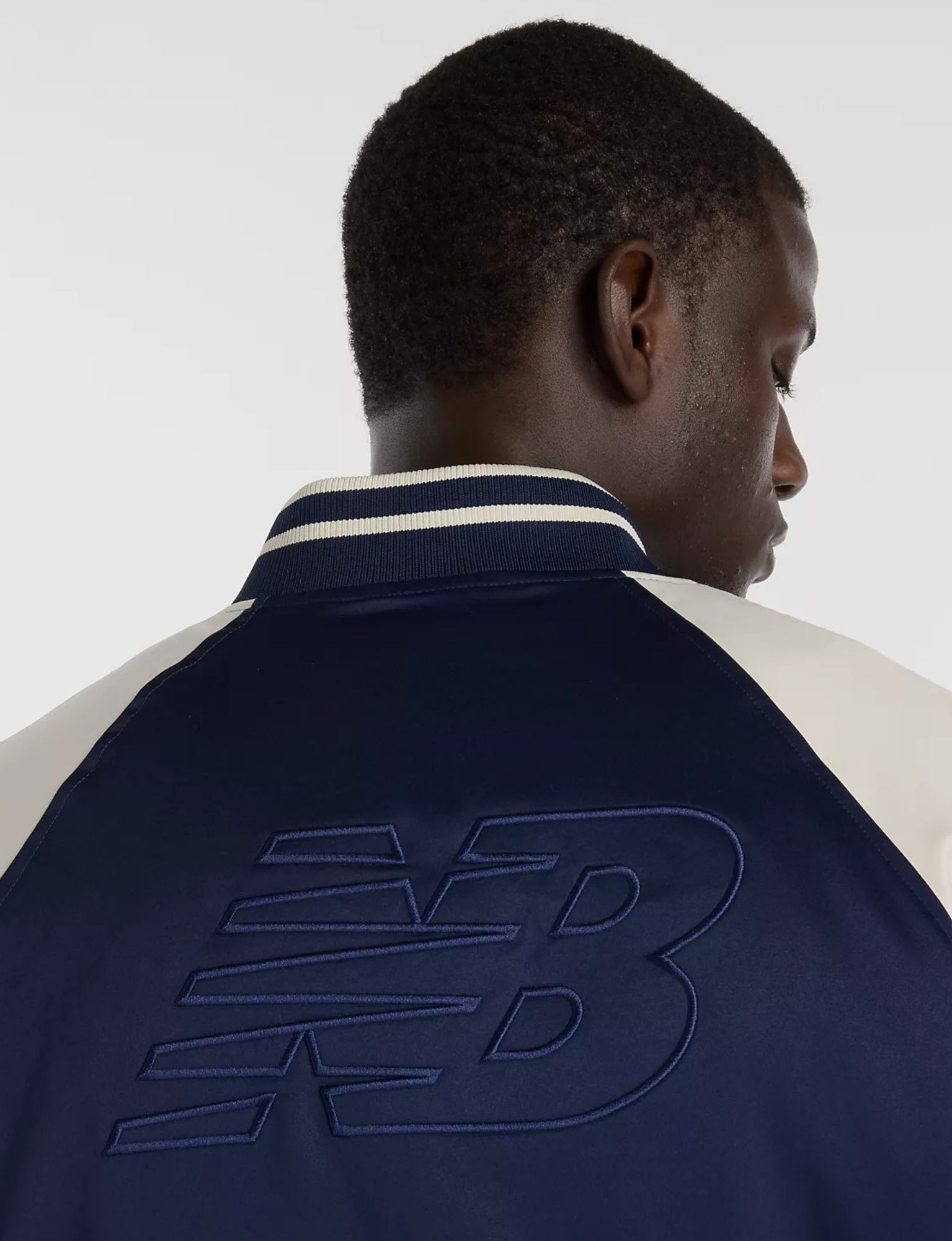 New Balance - Athletics Varsity Jacket Men MJ6102R7 Team Navy - Heren - Jassen & Jacks - 49636_33_3