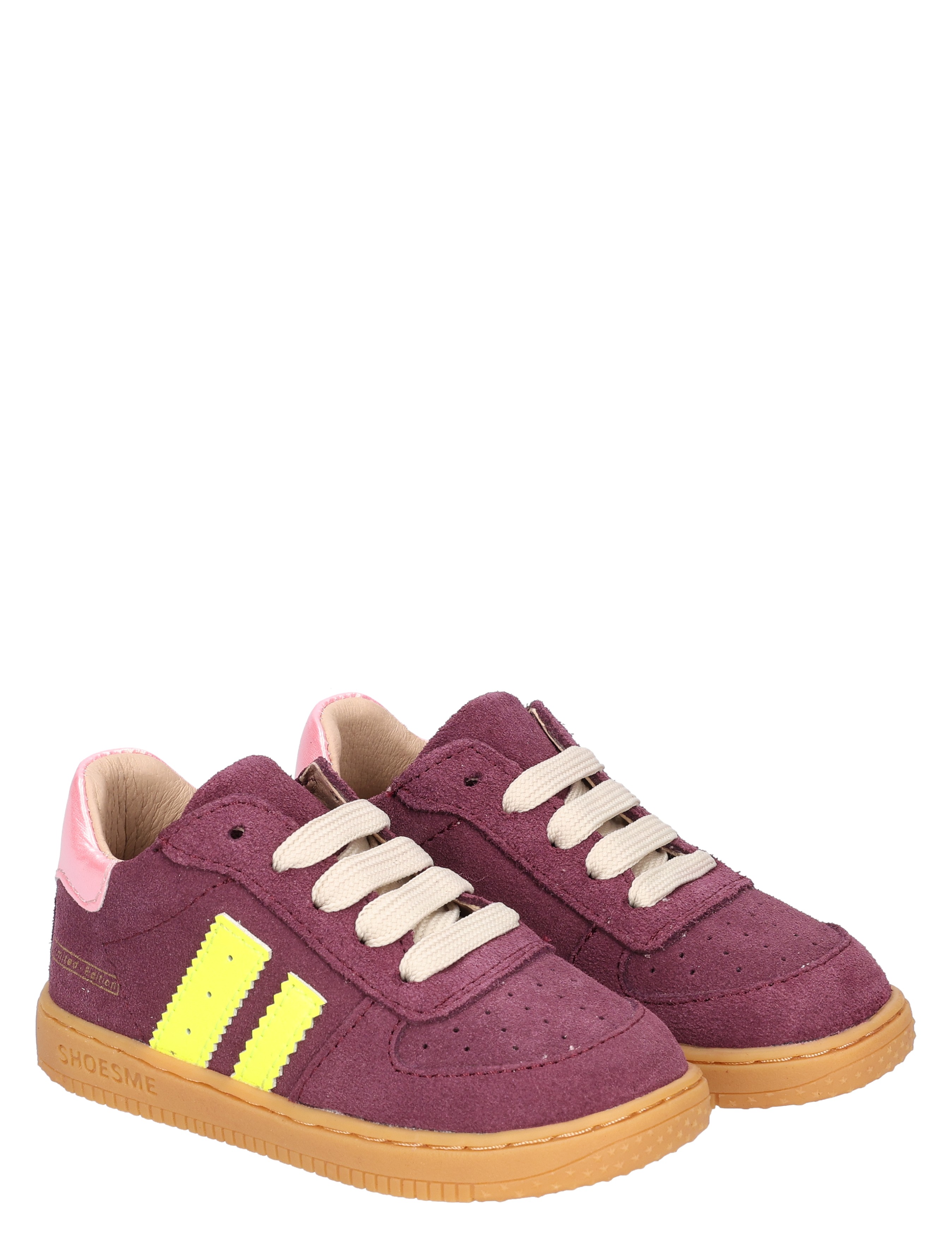 paarse schoenen, kinder sneakers, suède, gele strepen, gumzool